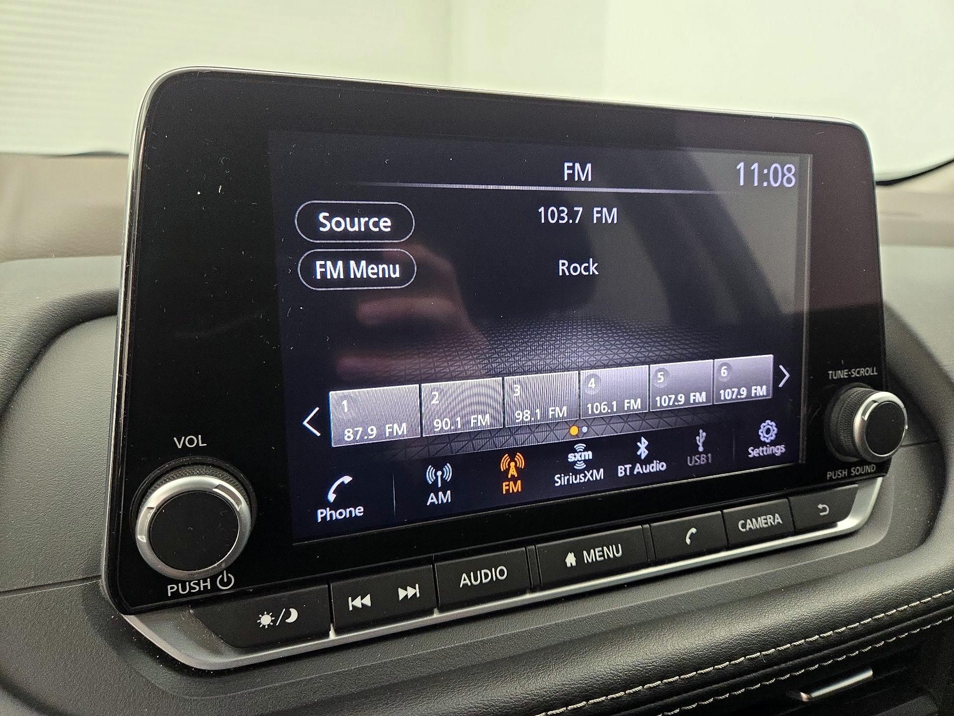 Thumbnail: 2023 Nissan Rogue - 14