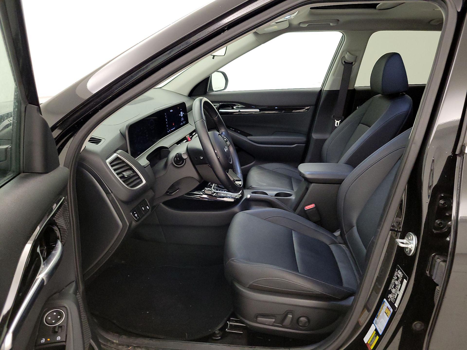 Thumbnail: 2024 Kia Seltos - 11