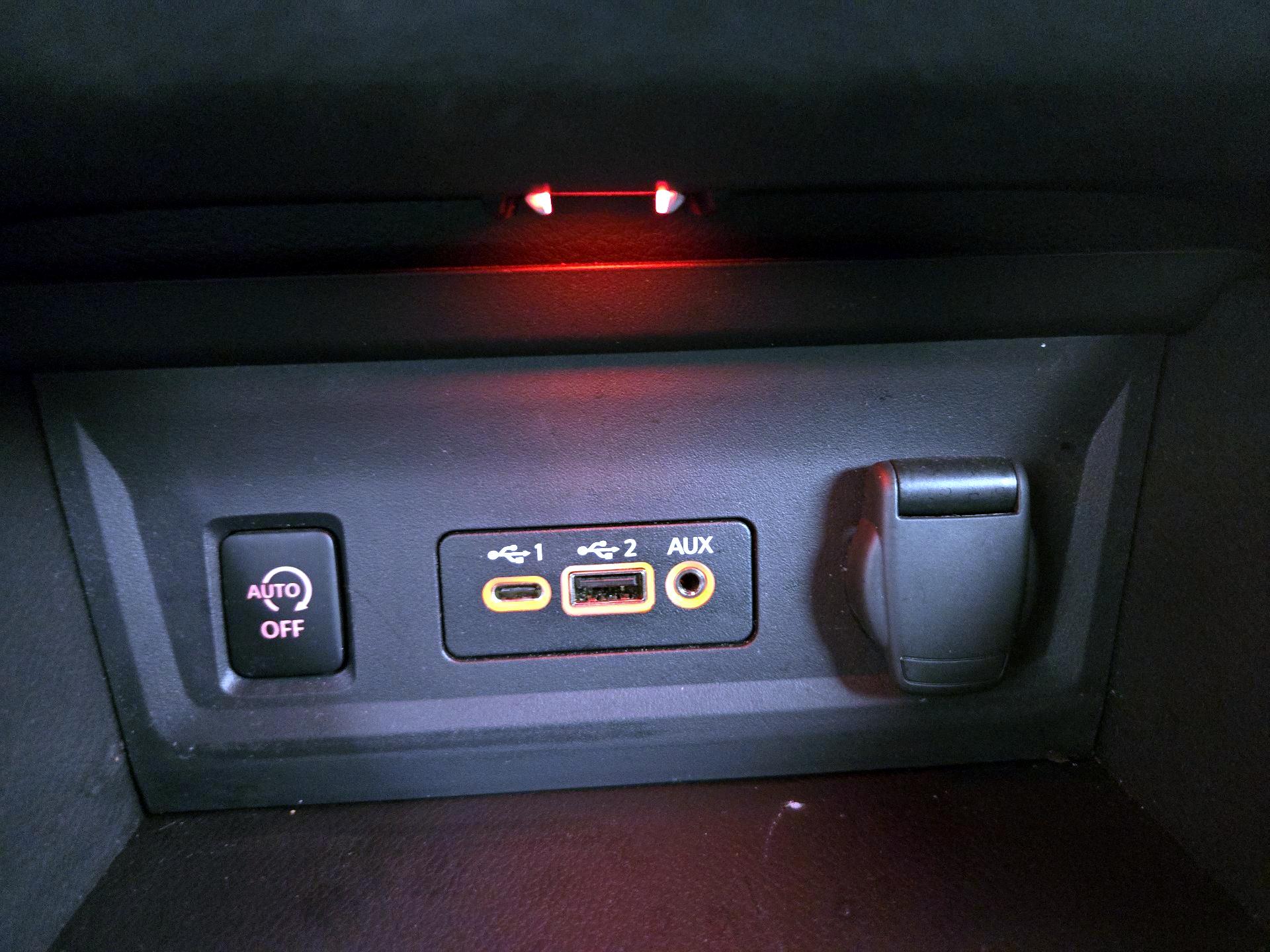 Thumbnail: 2024 Nissan Sentra - 18