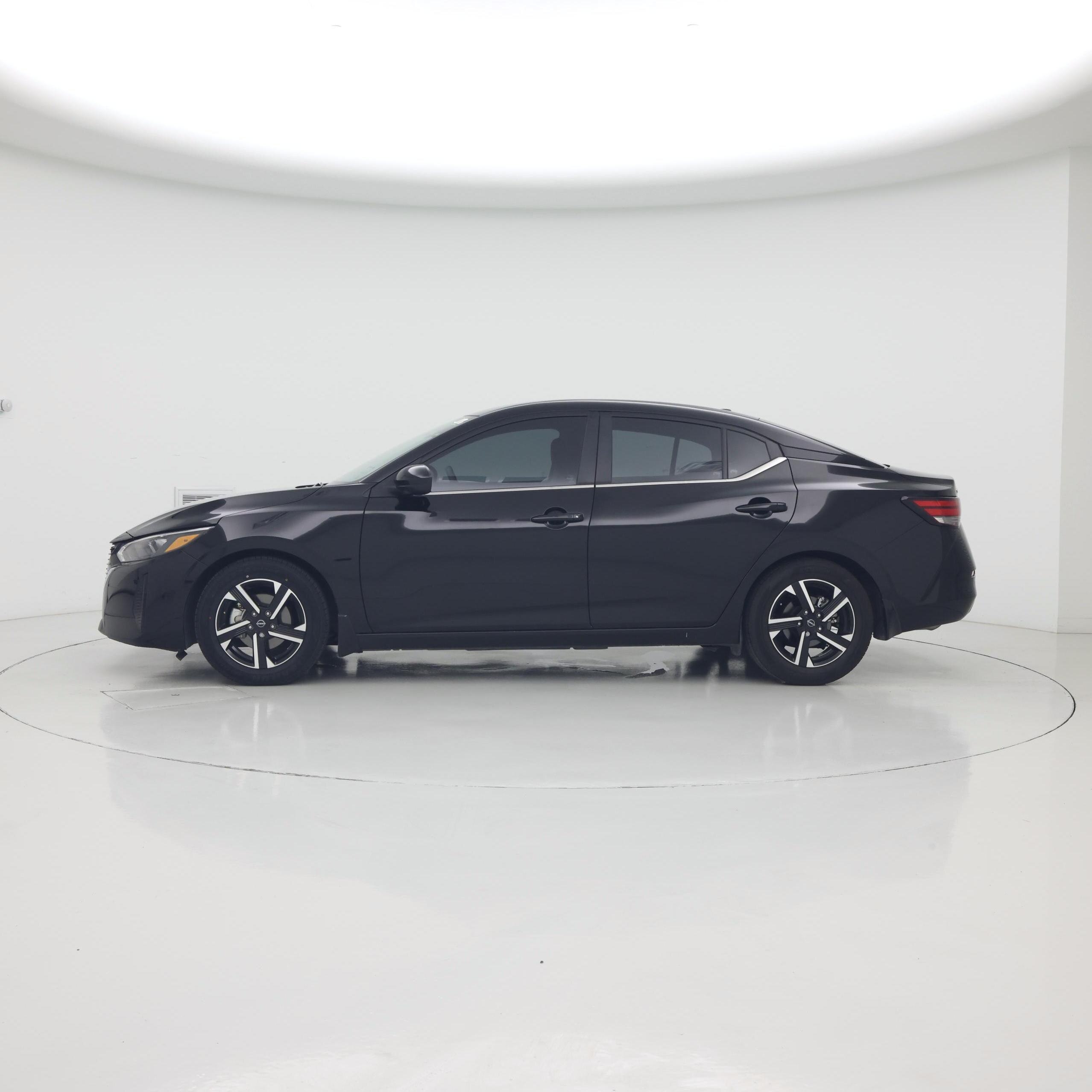 Thumbnail: 2025 Nissan Sentra - 3