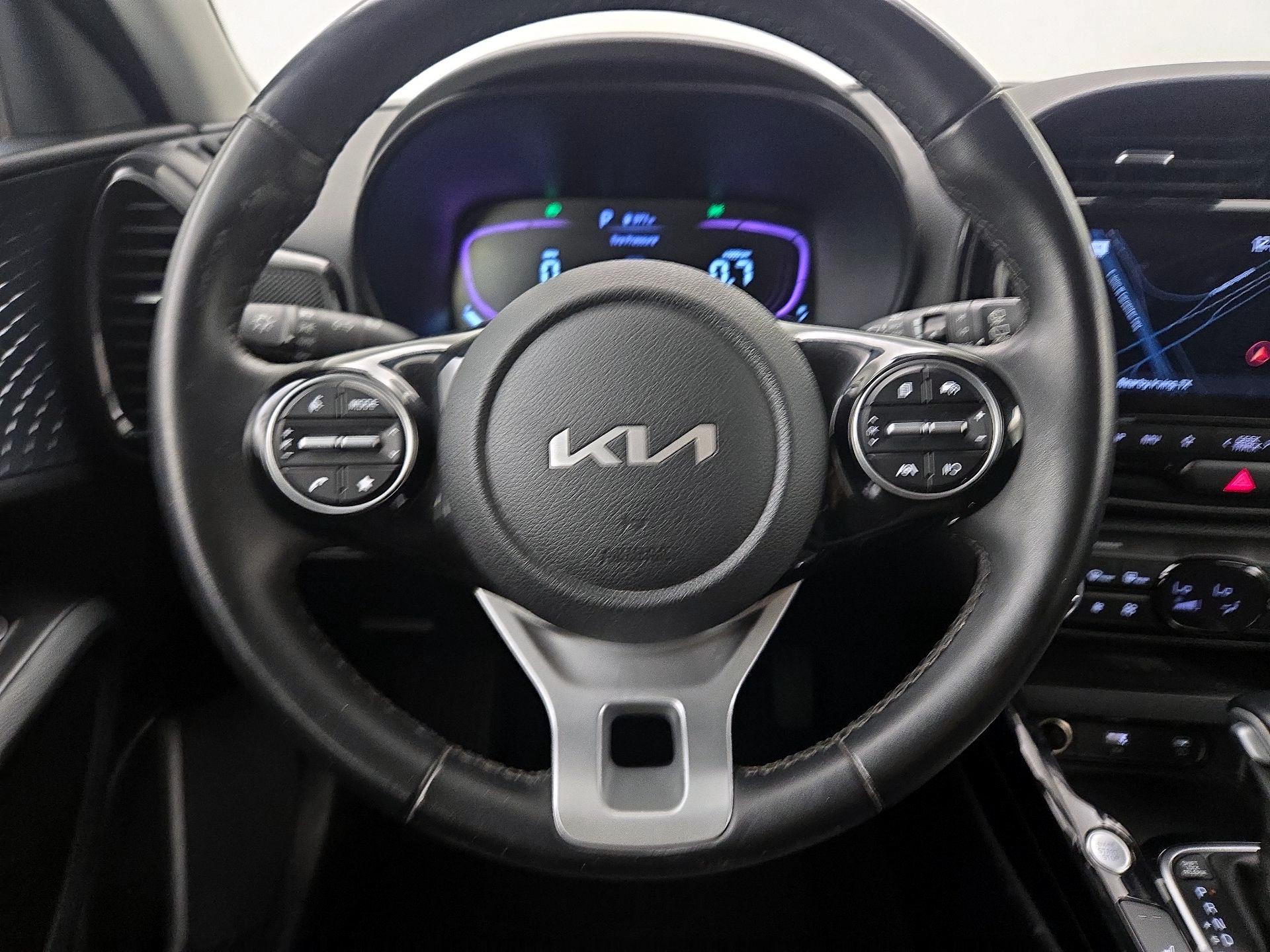 Thumbnail: 2023 Kia Soul - 10