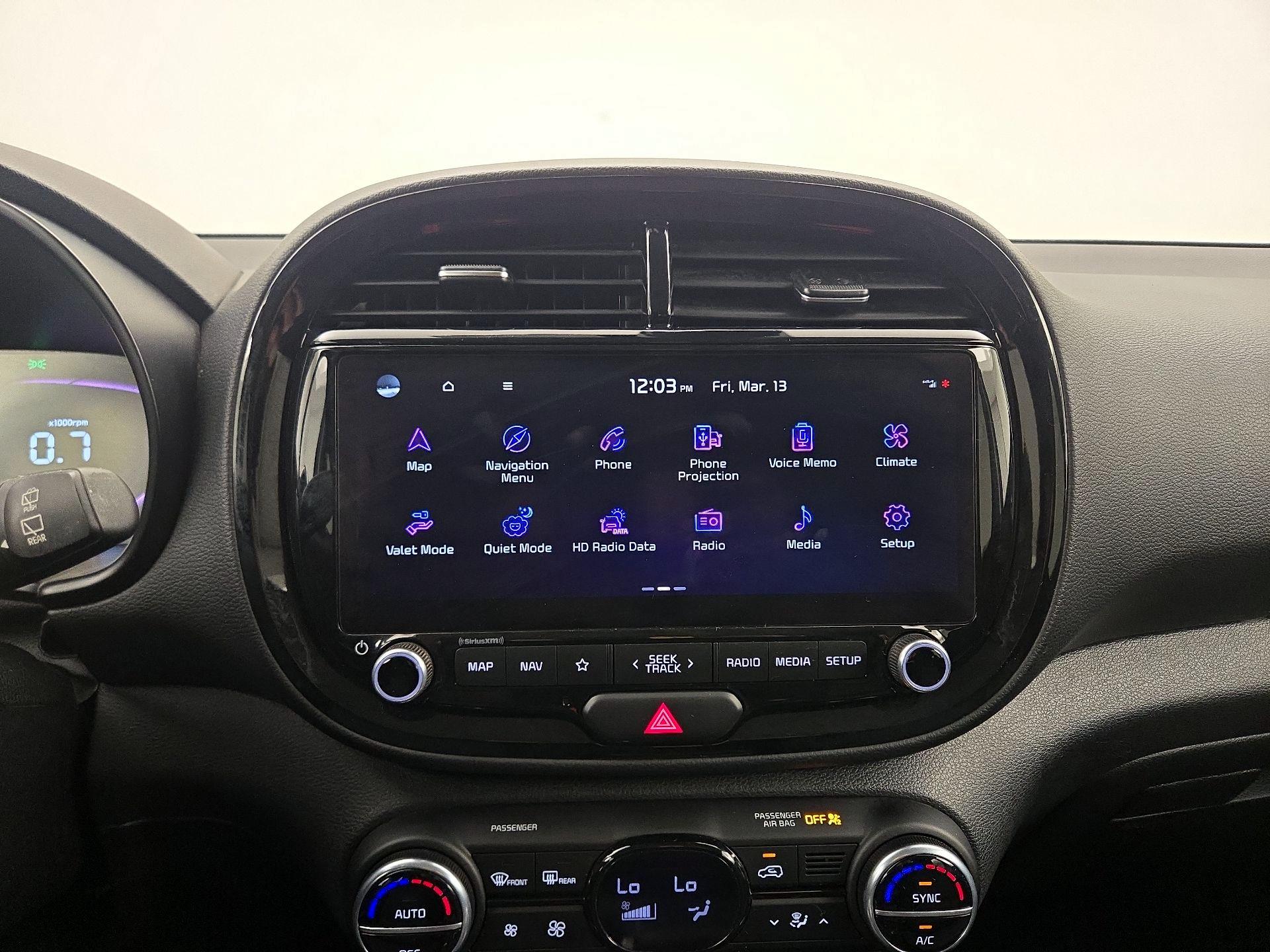 Thumbnail: 2023 Kia Soul - 16