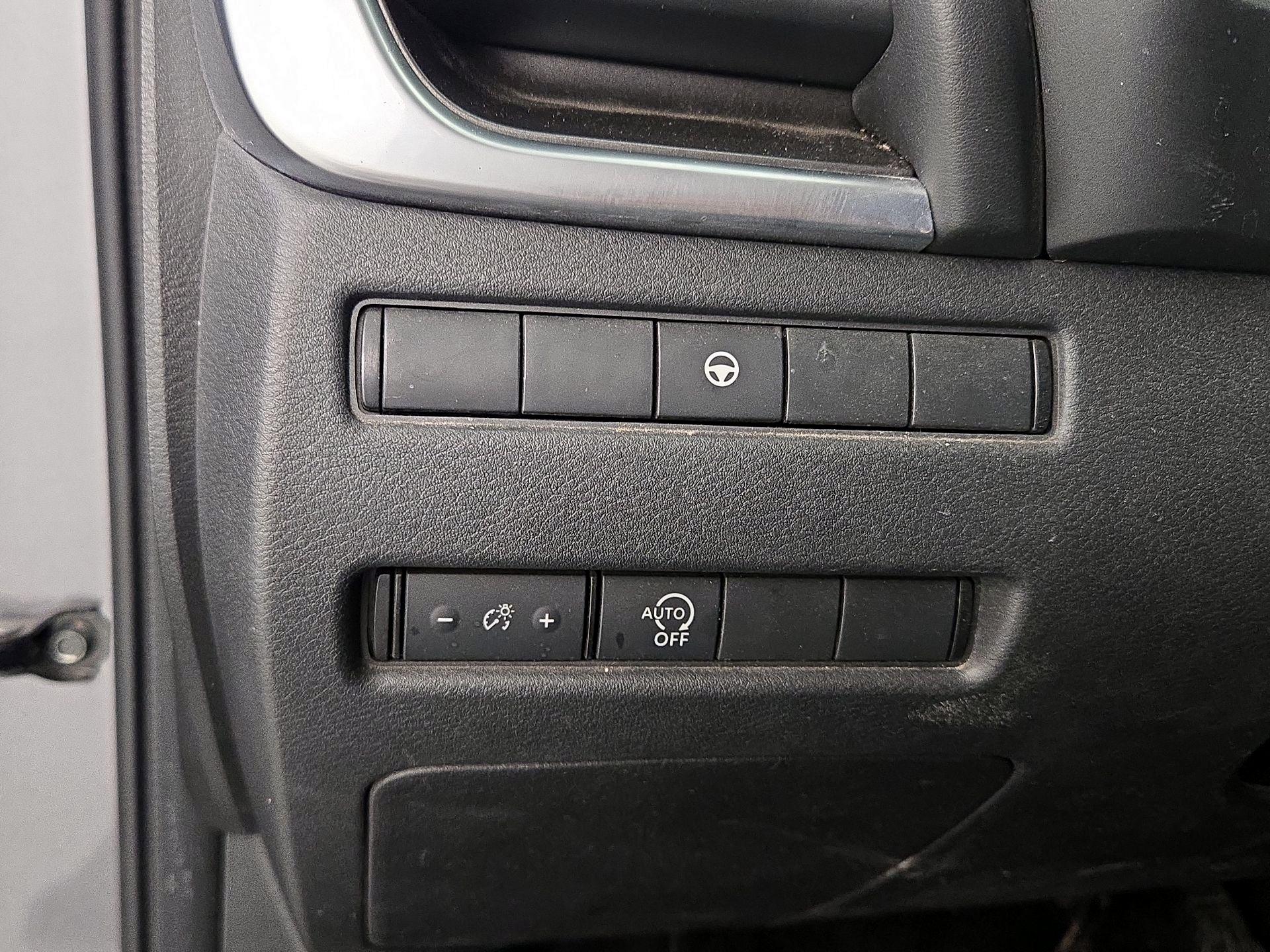 Thumbnail: 2023 Nissan Rogue - 13