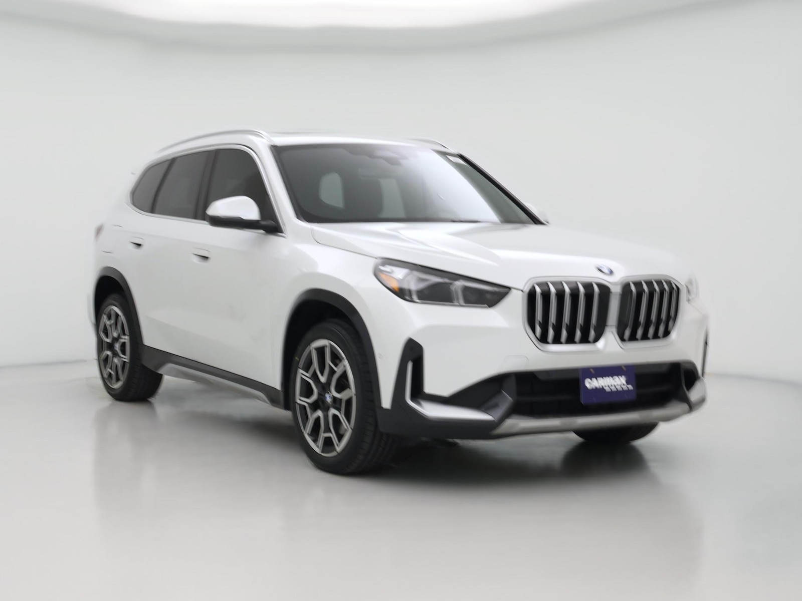 2025 BMW X1 28i