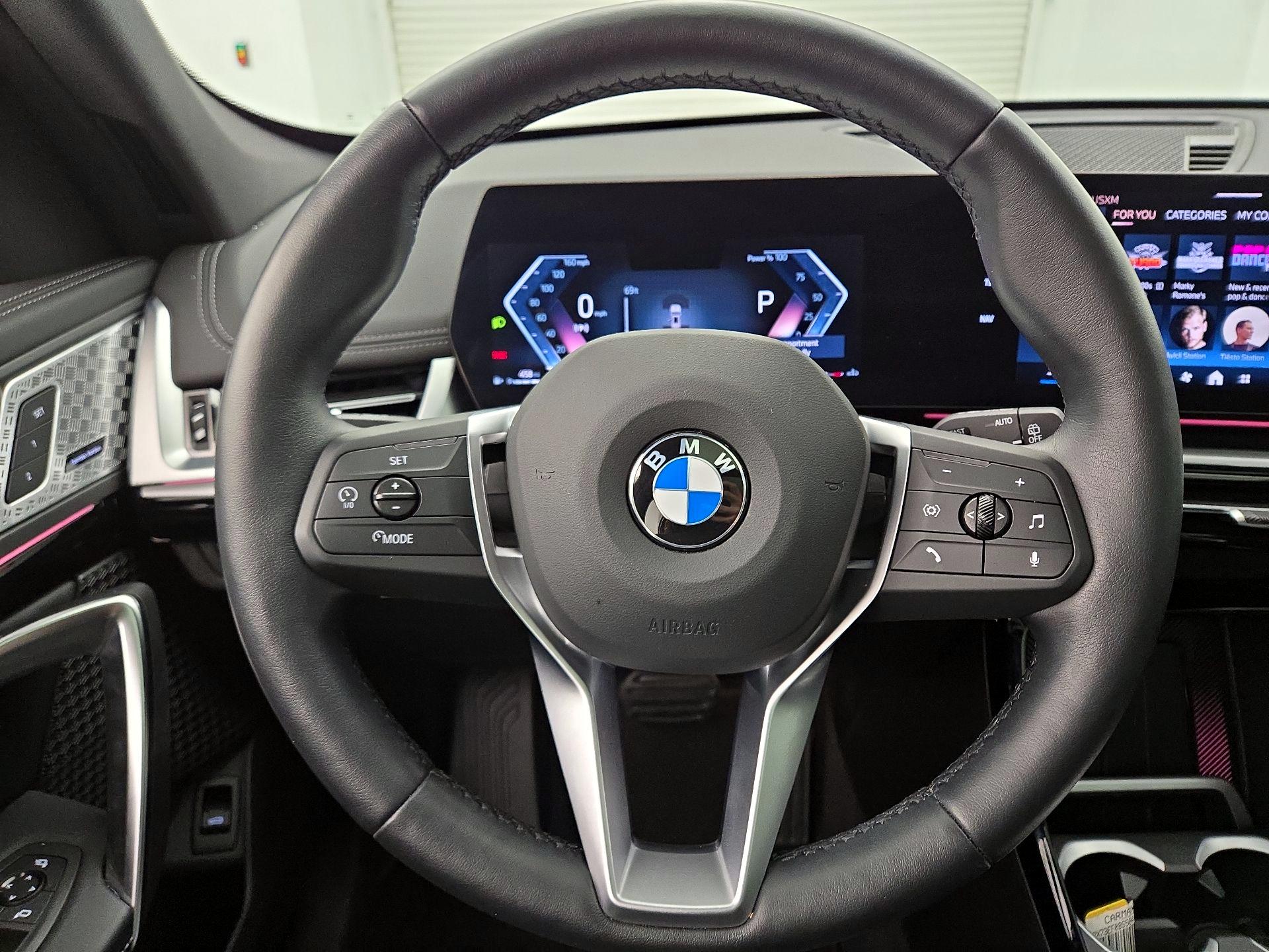 Thumbnail: 2025 BMW X1 - 10