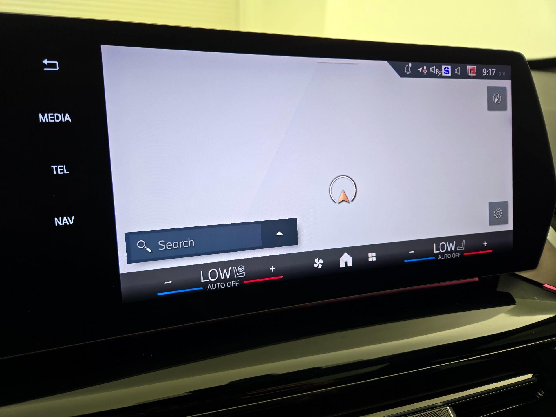 Thumbnail: 2025 BMW X1 - 13