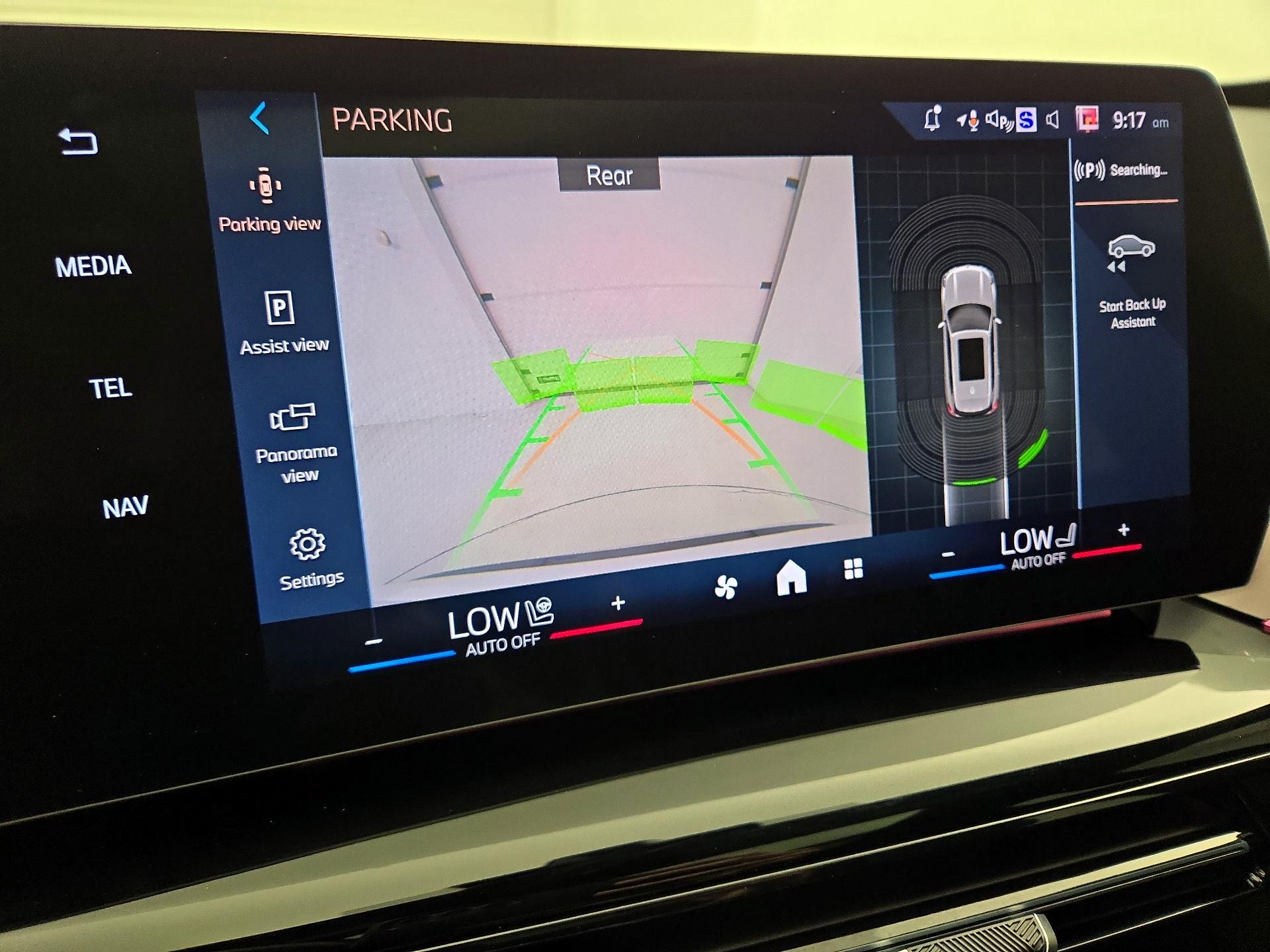 Thumbnail: 2025 BMW X1 - 14