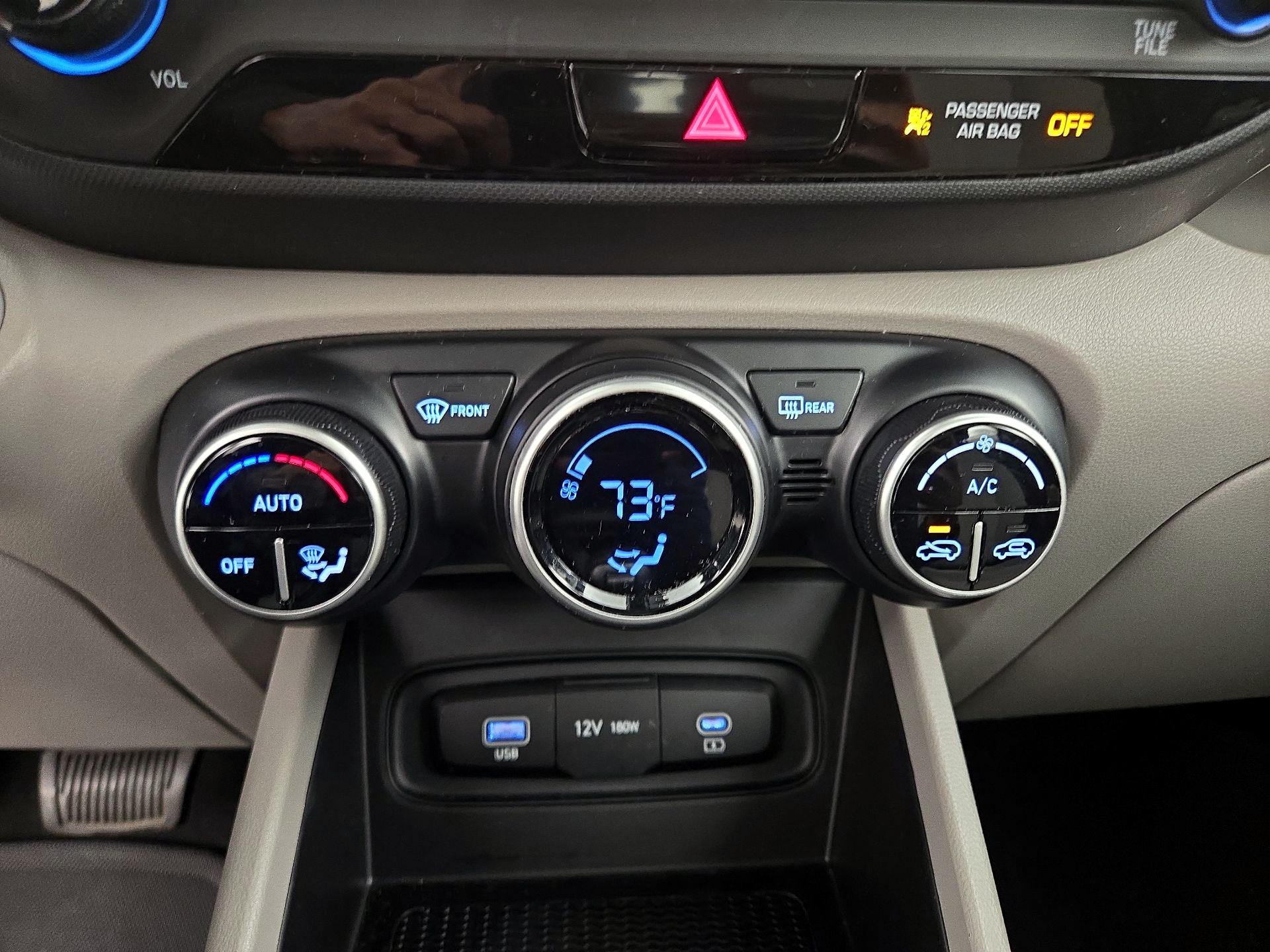 Thumbnail: 2024 Hyundai Venue - 16