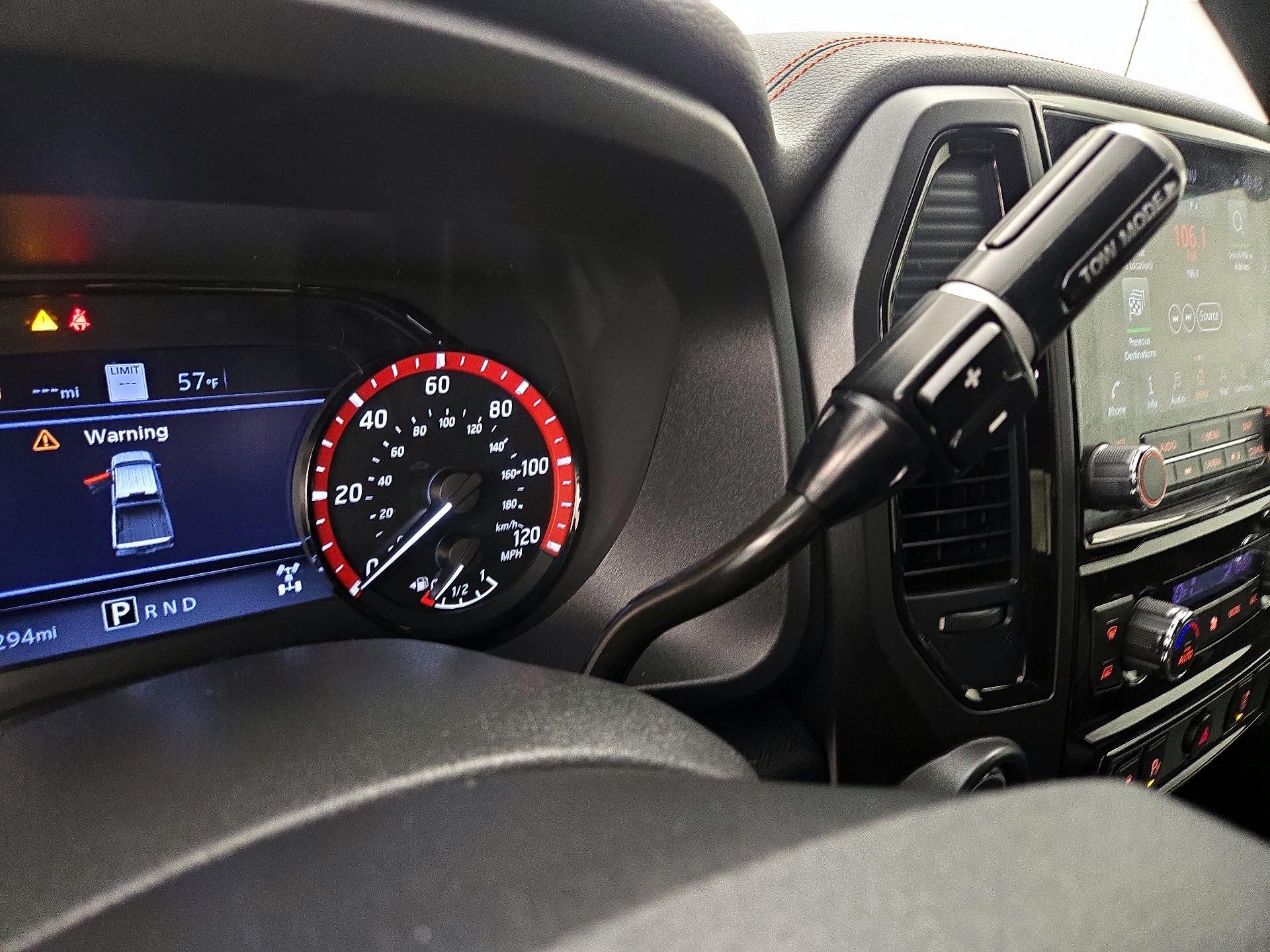 Thumbnail: 2021 Nissan Titan - 18