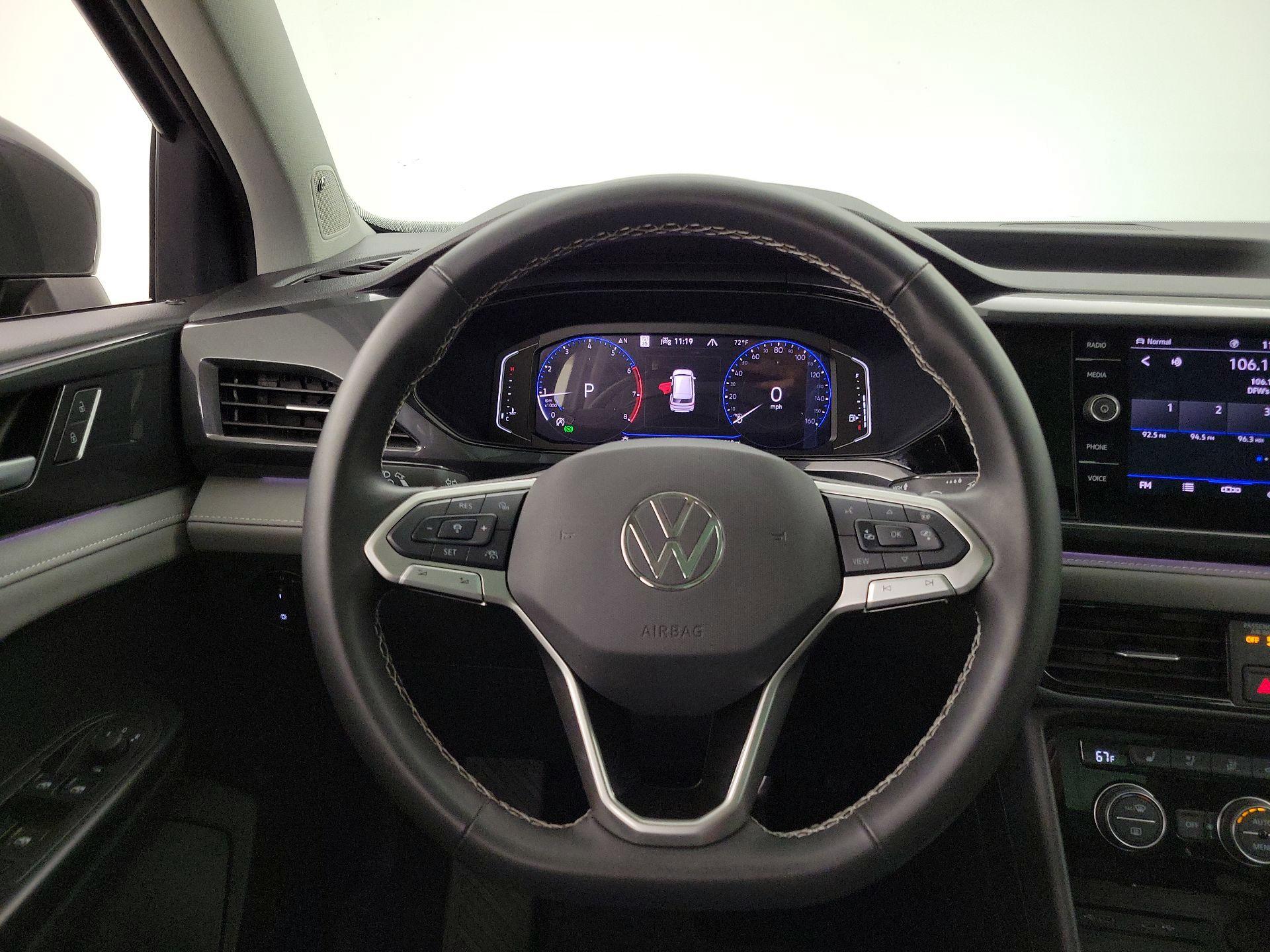 Thumbnail: 2024 Volkswagen Taos - 10