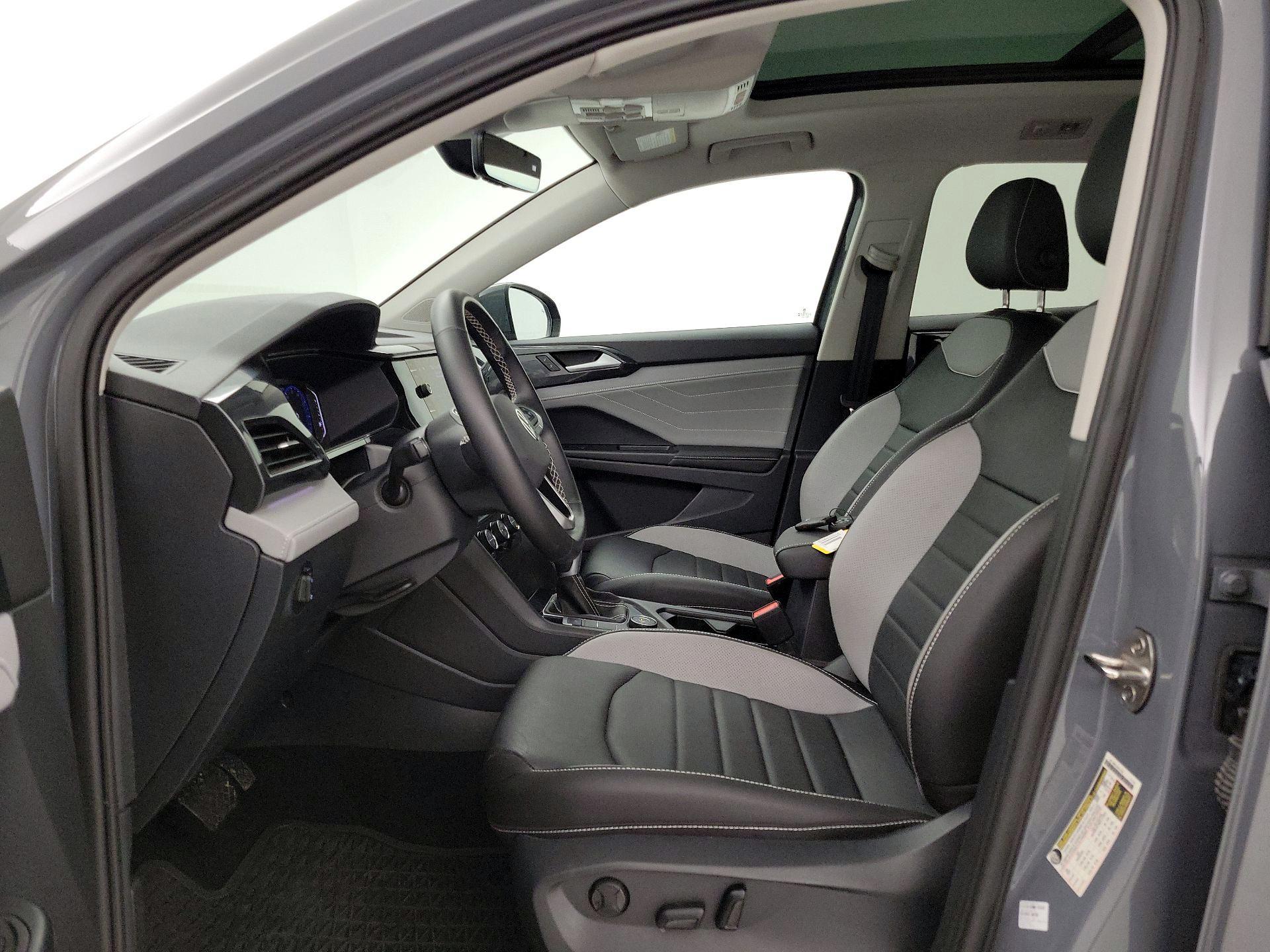 Thumbnail: 2024 Volkswagen Taos - 11