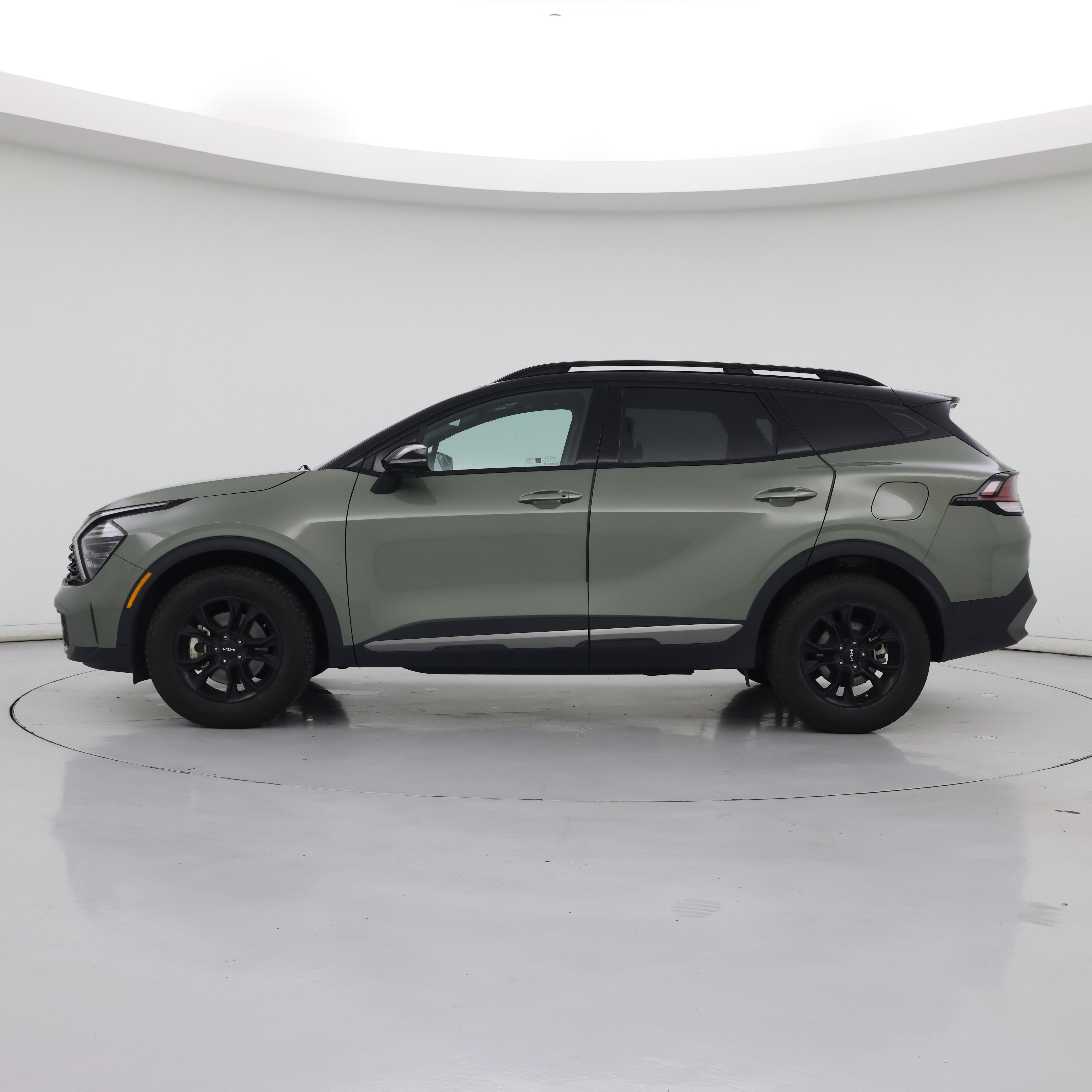 Thumbnail: 2023 Kia Sportage - 3