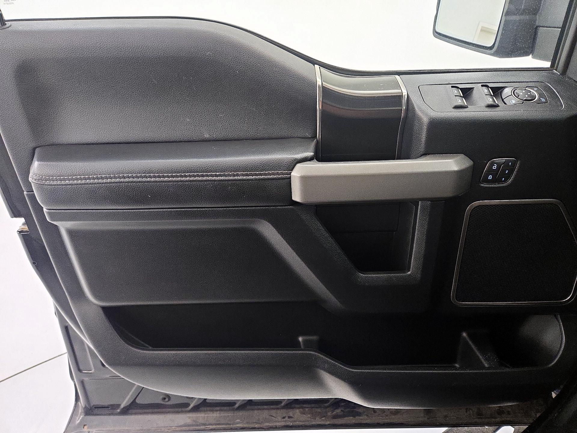 Thumbnail: 2019 Ford F-150 - 12