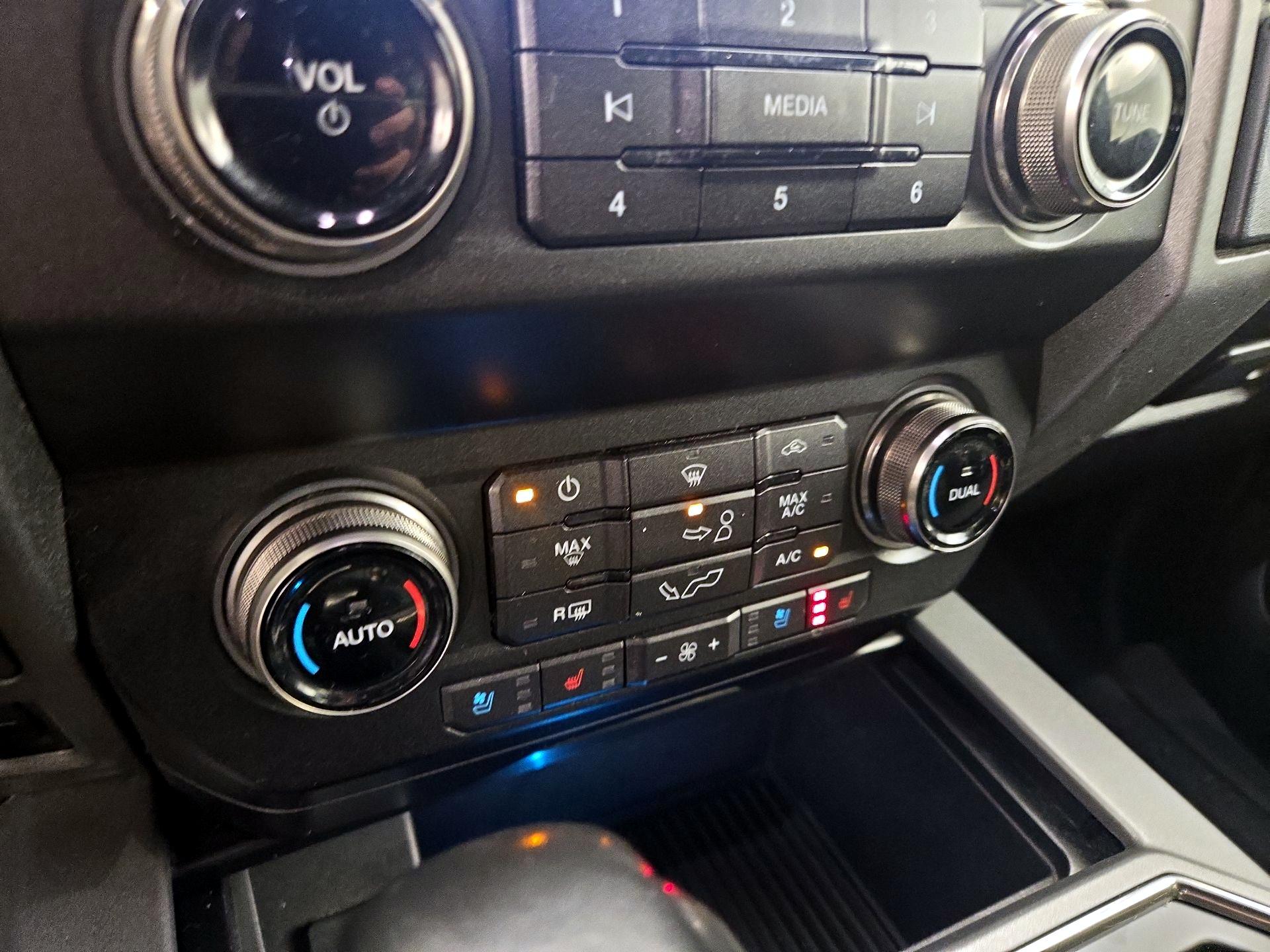 Thumbnail: 2019 Ford F-150 - 17