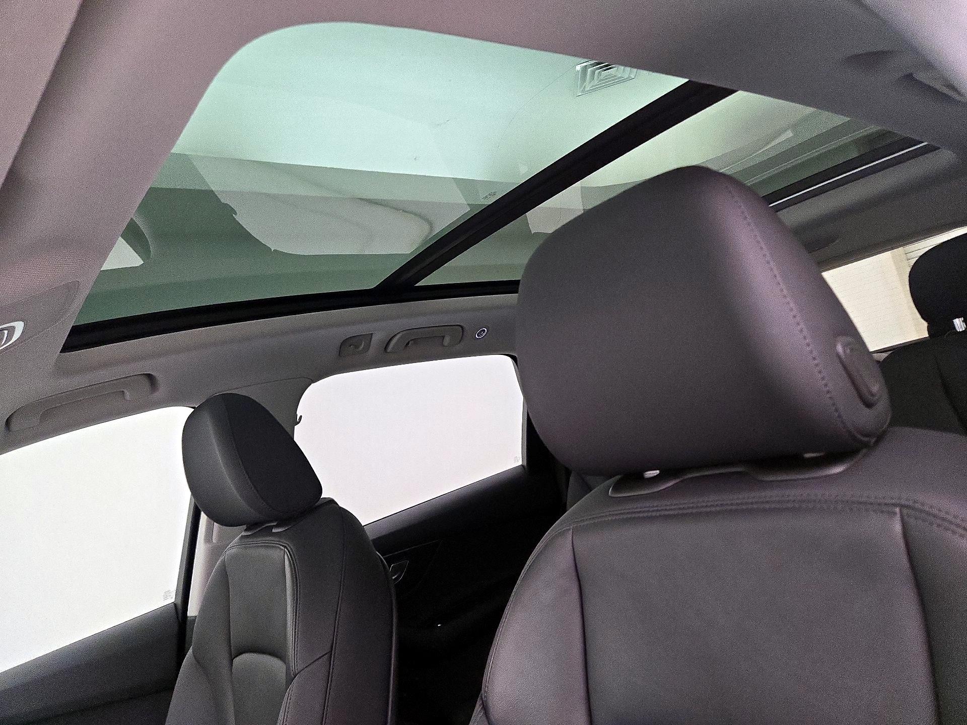 Thumbnail: 2020 Audi Q7 - 20