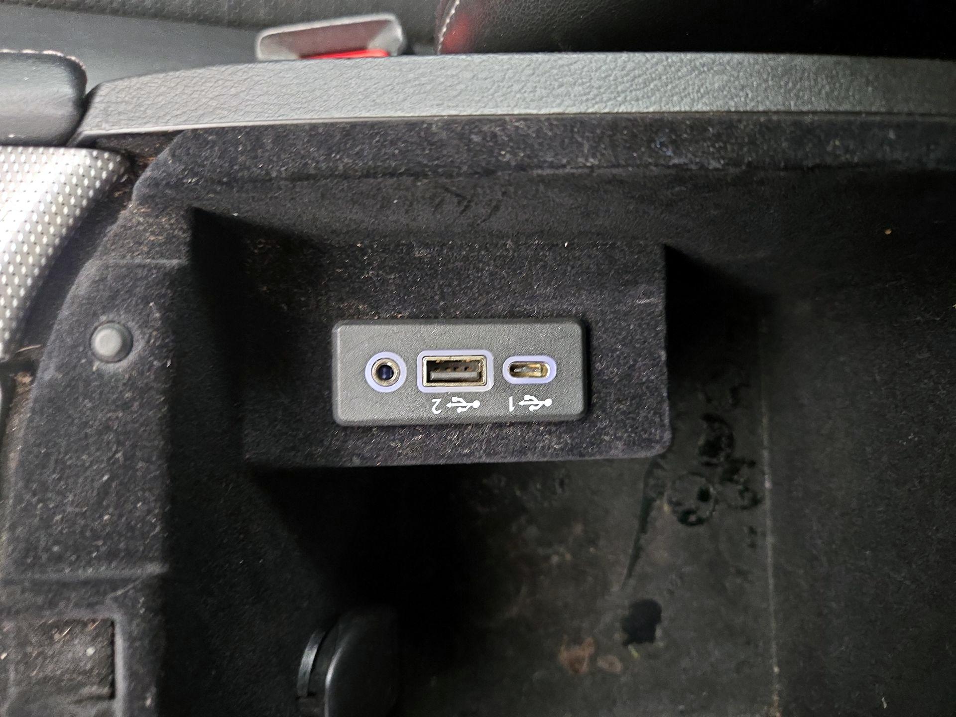 Thumbnail: 2020 INFINITI Q50 - 19