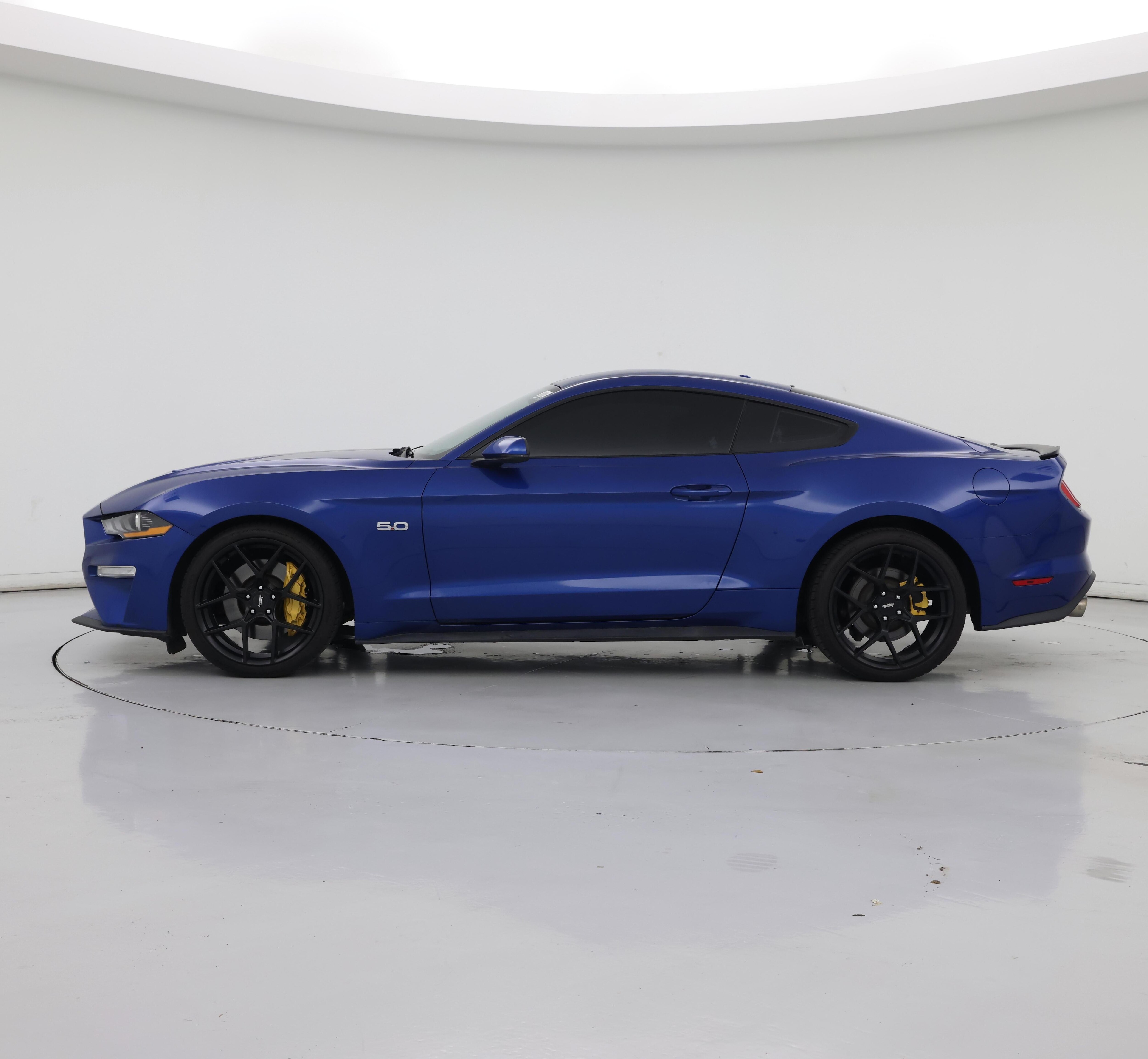 Thumbnail: 2018 Ford Mustang - 3