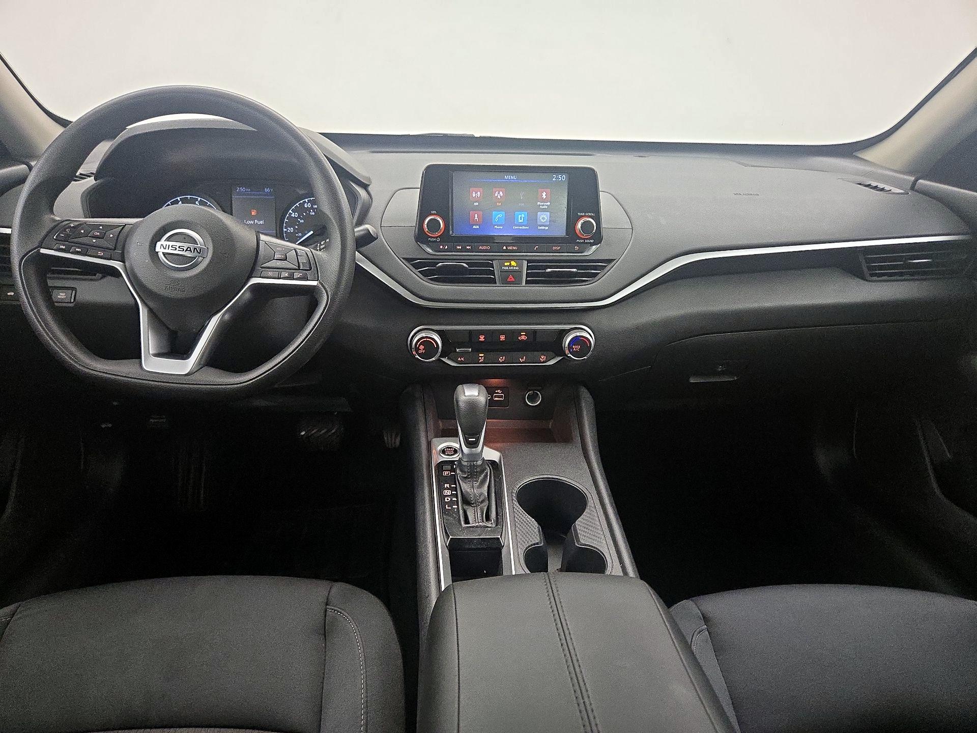 Thumbnail: 2021 Nissan Altima - 9