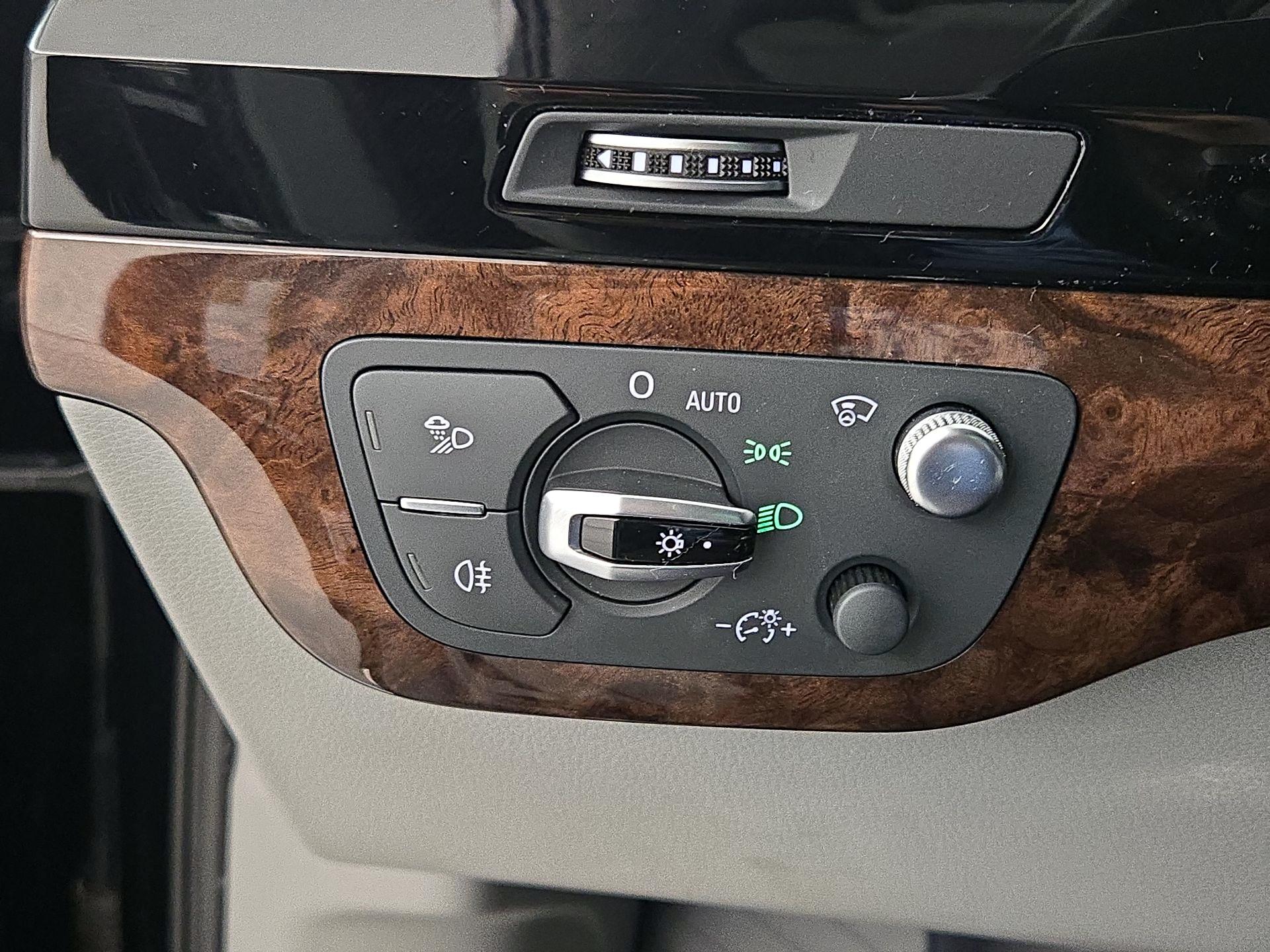 Thumbnail: 2018 Audi Q7 - 13