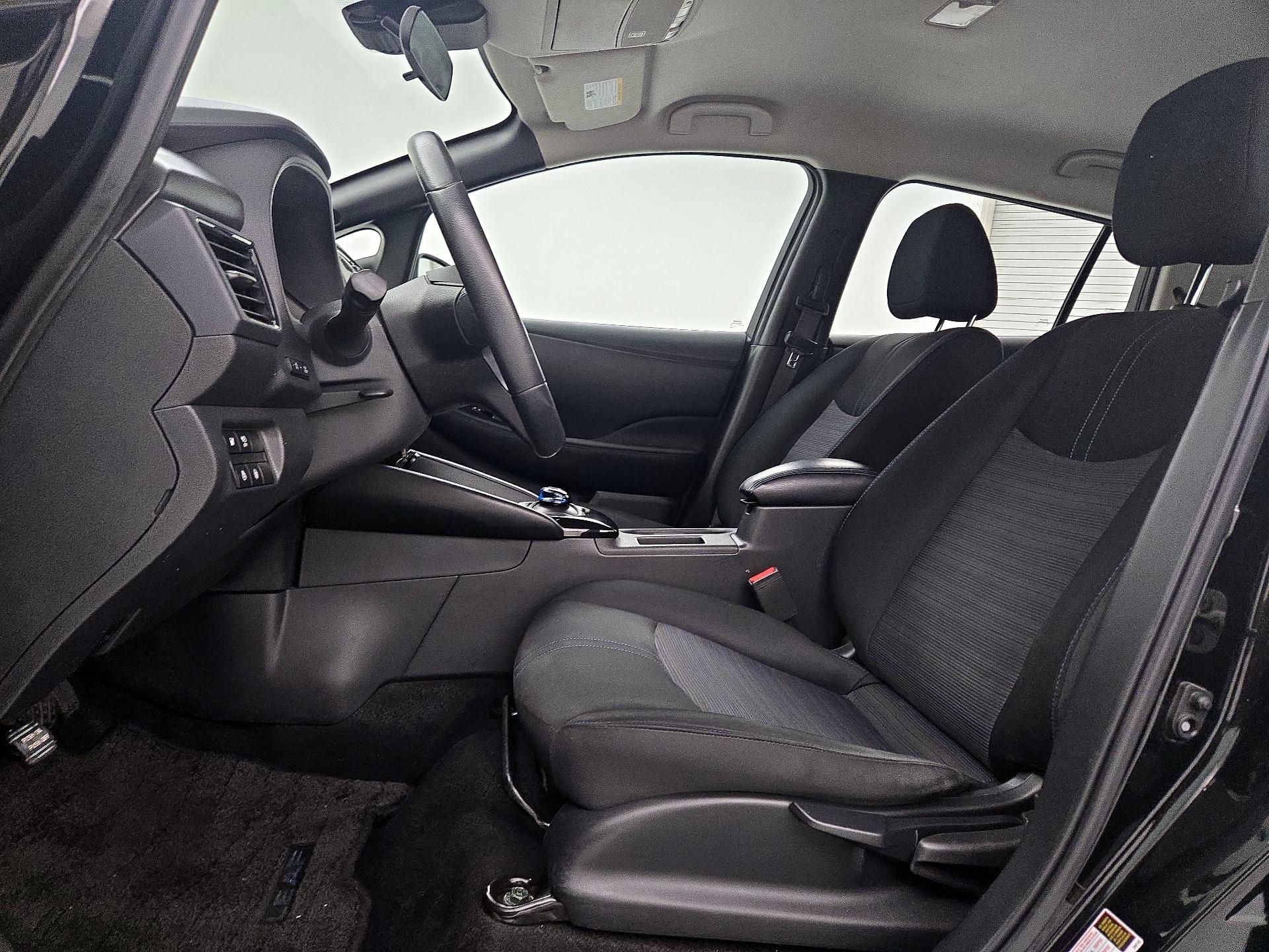 Thumbnail: 2021 Nissan Leaf - 11