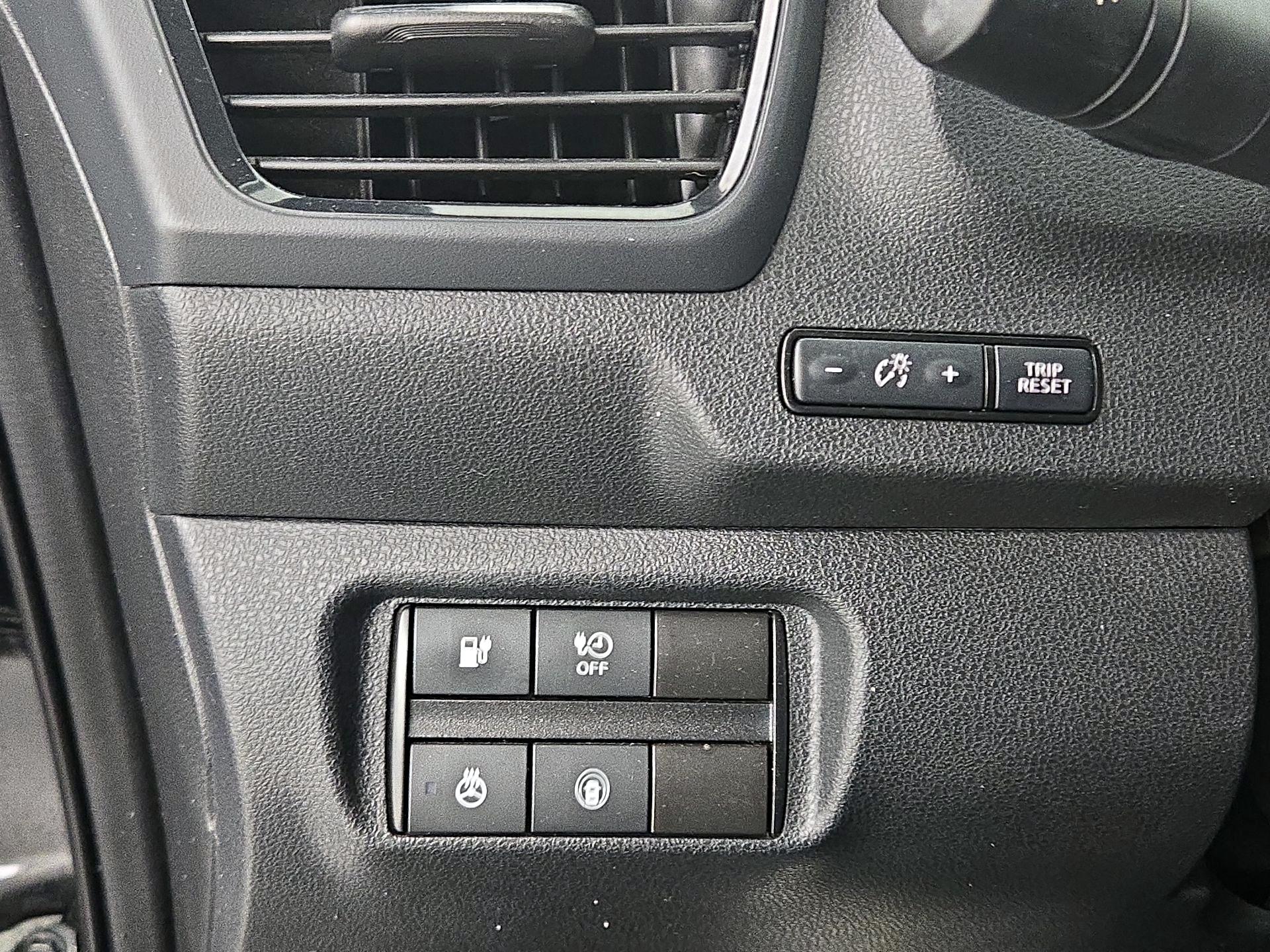 Thumbnail: 2021 Nissan Leaf - 13