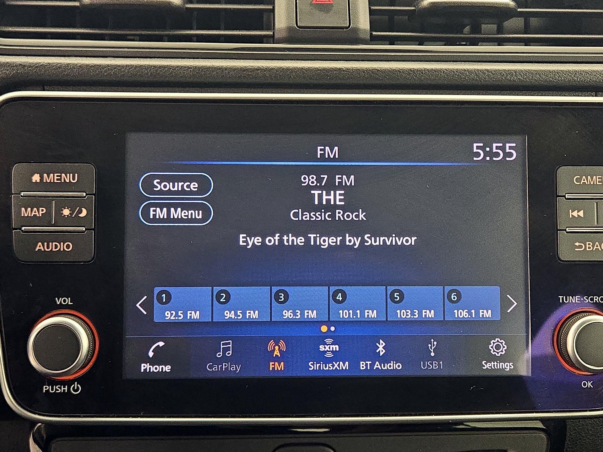 Thumbnail: 2021 Nissan Leaf - 16