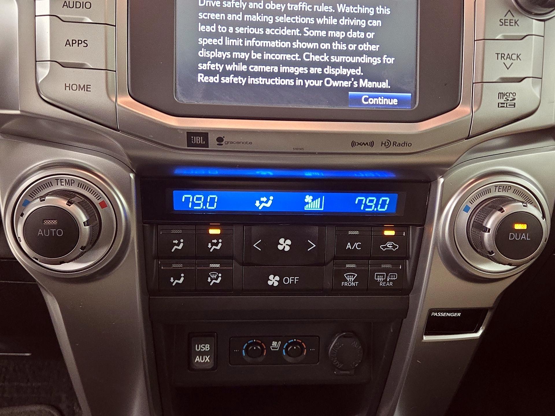 Thumbnail: 2016 Toyota 4Runner - 16