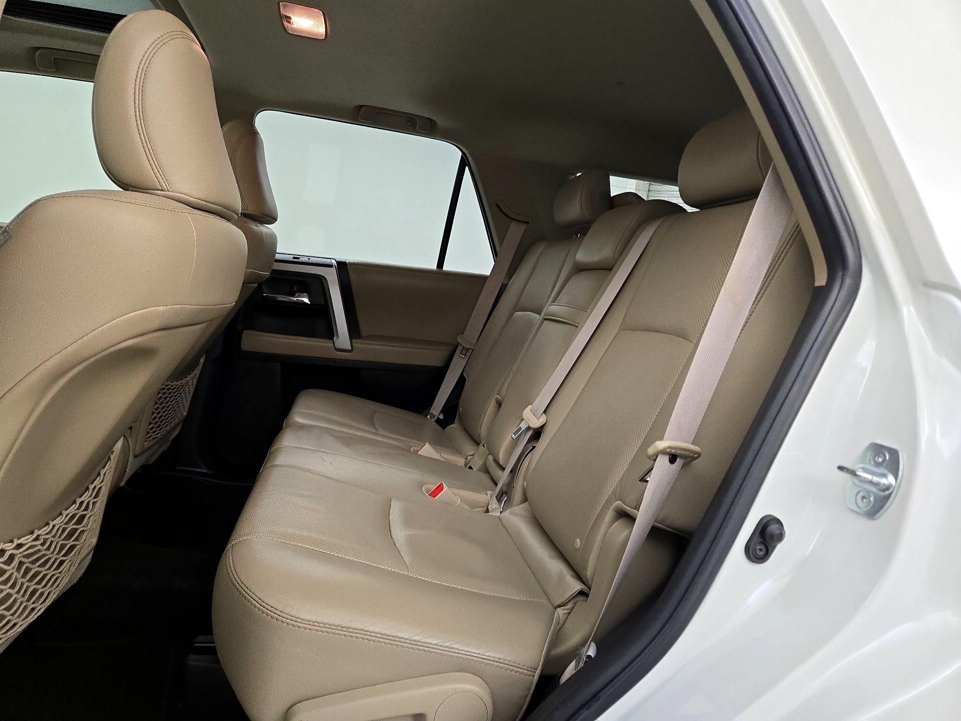 Thumbnail: 2016 Toyota 4Runner - 20