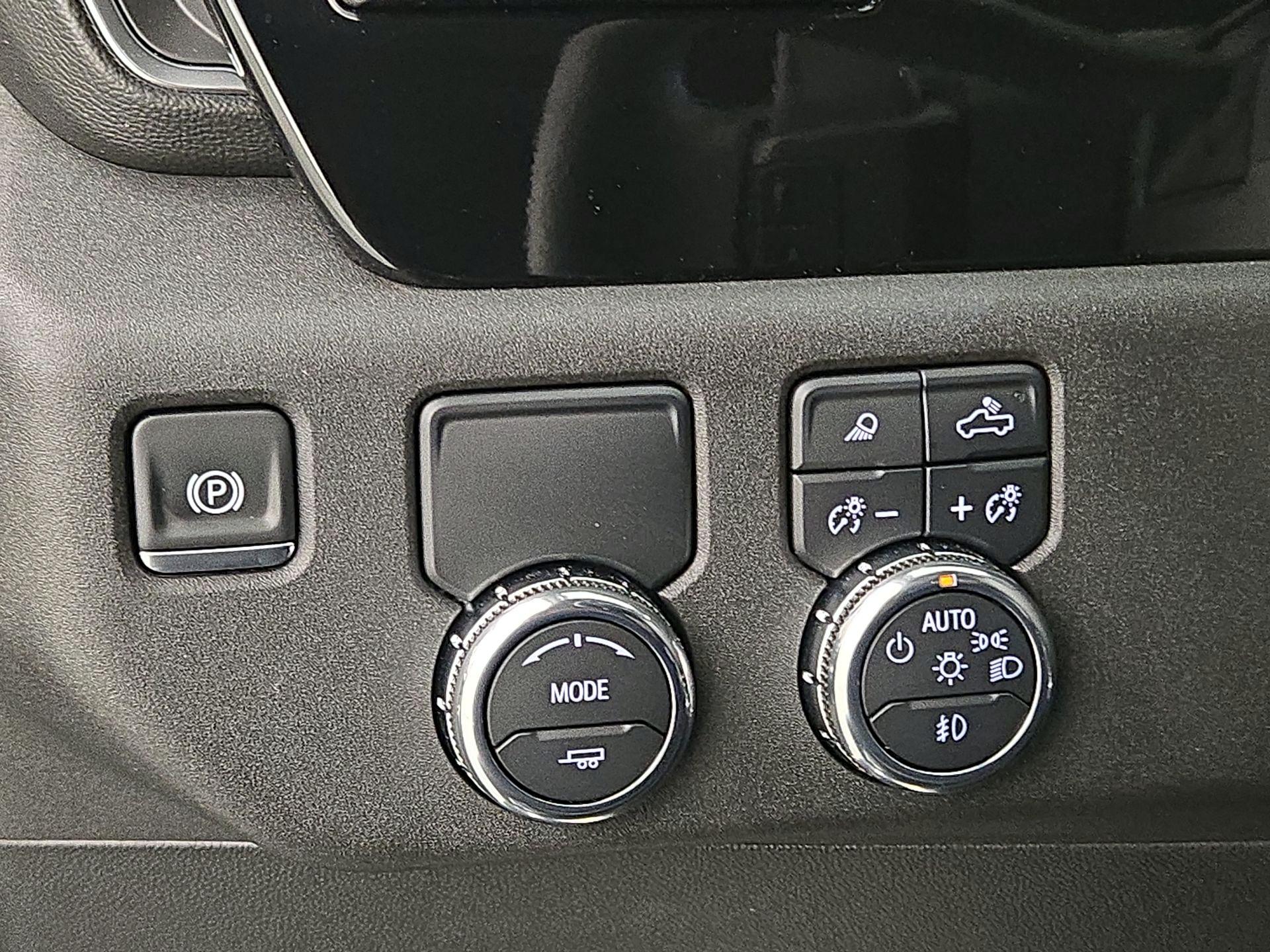 Thumbnail: 2025 GMC Sierra 1500 - 13