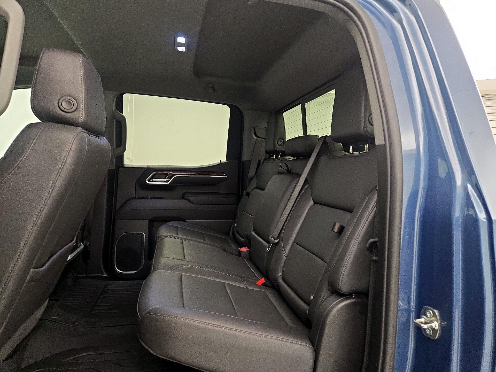 Thumbnail: 2025 GMC Sierra 1500 - 19