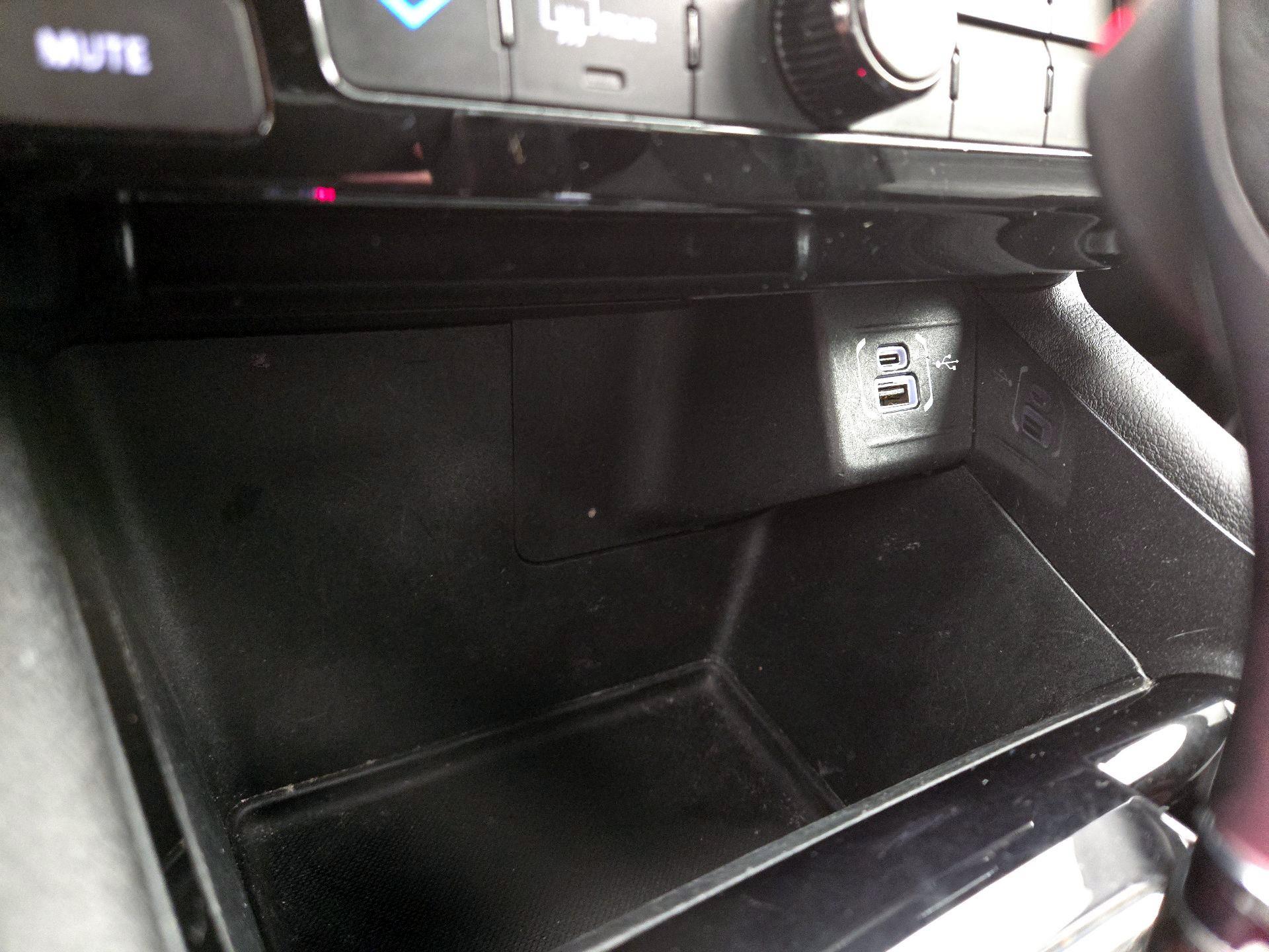 Thumbnail: 2023 Jeep Compass - 18