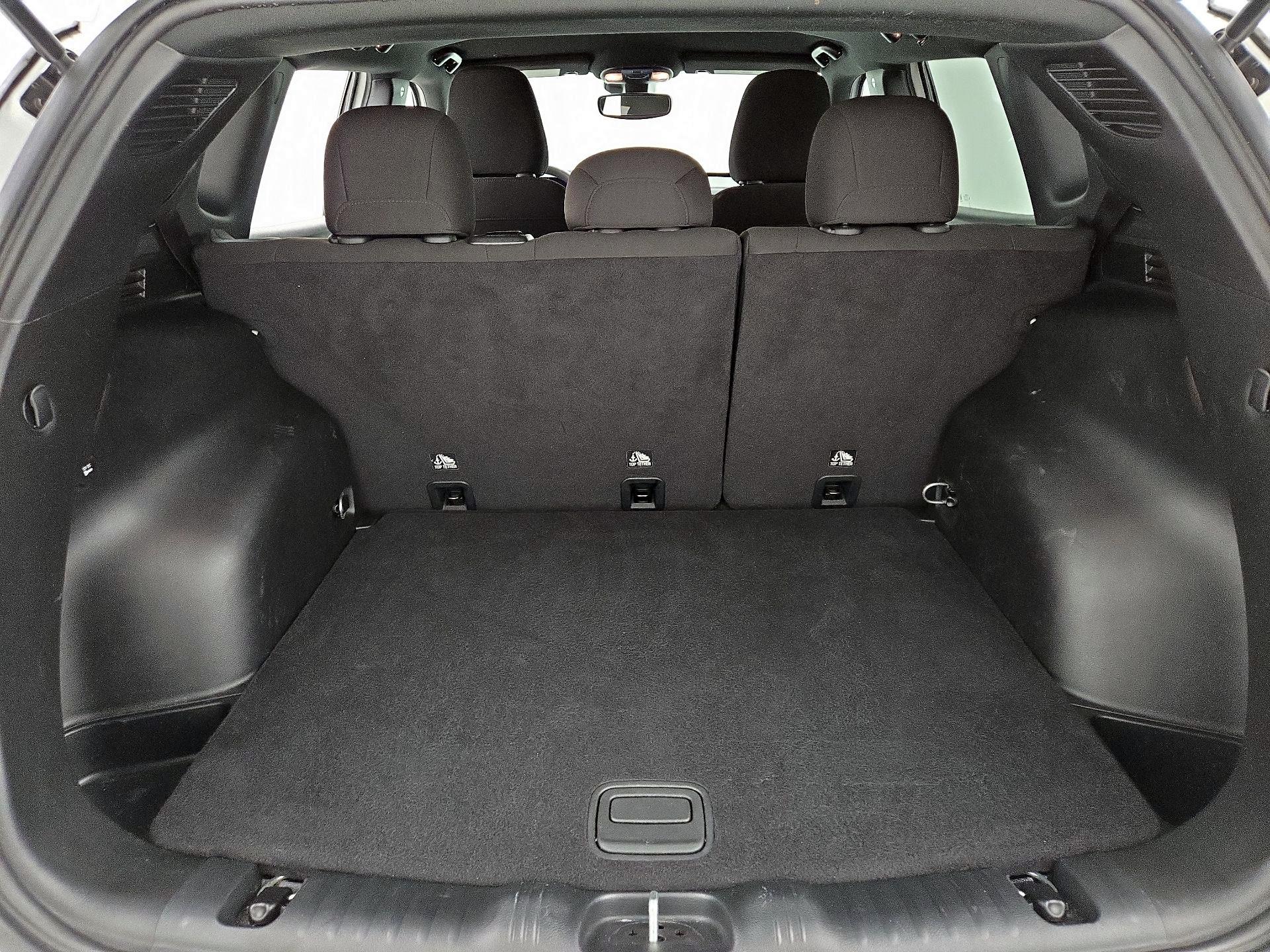 Thumbnail: 2023 Jeep Compass - 20