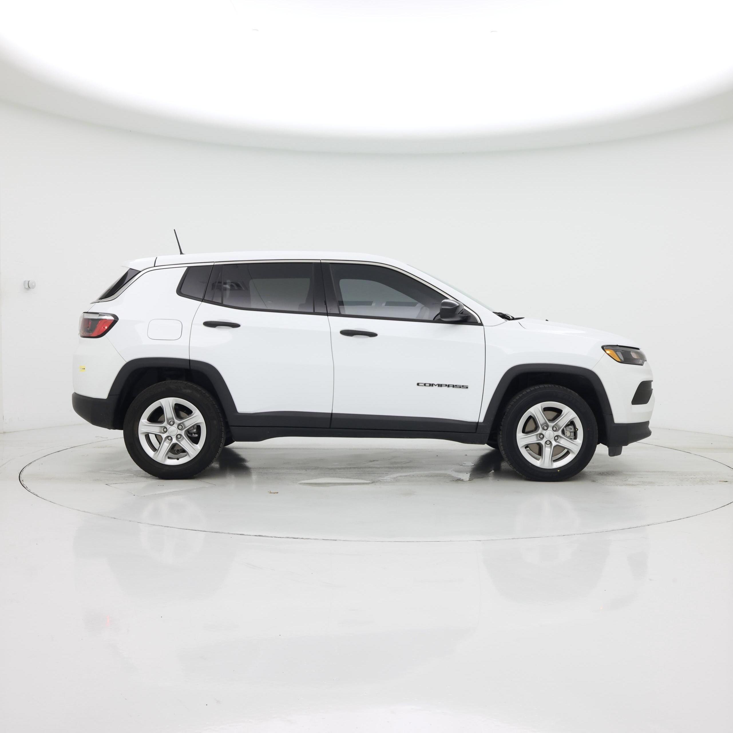 Thumbnail: 2023 Jeep Compass - 7