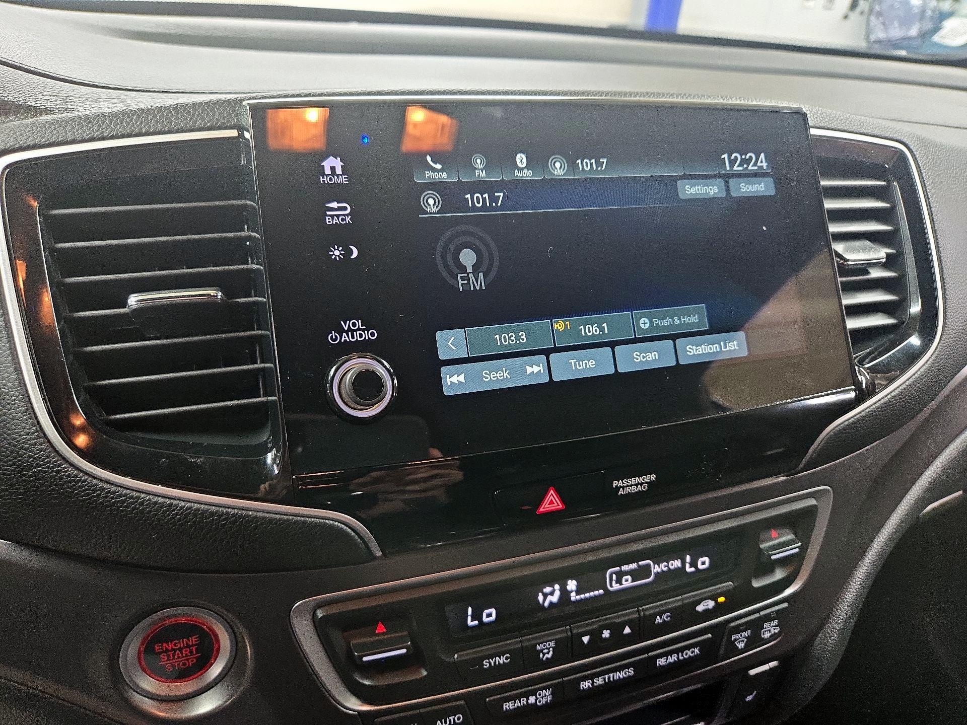 Thumbnail: 2022 Honda Pilot - 15