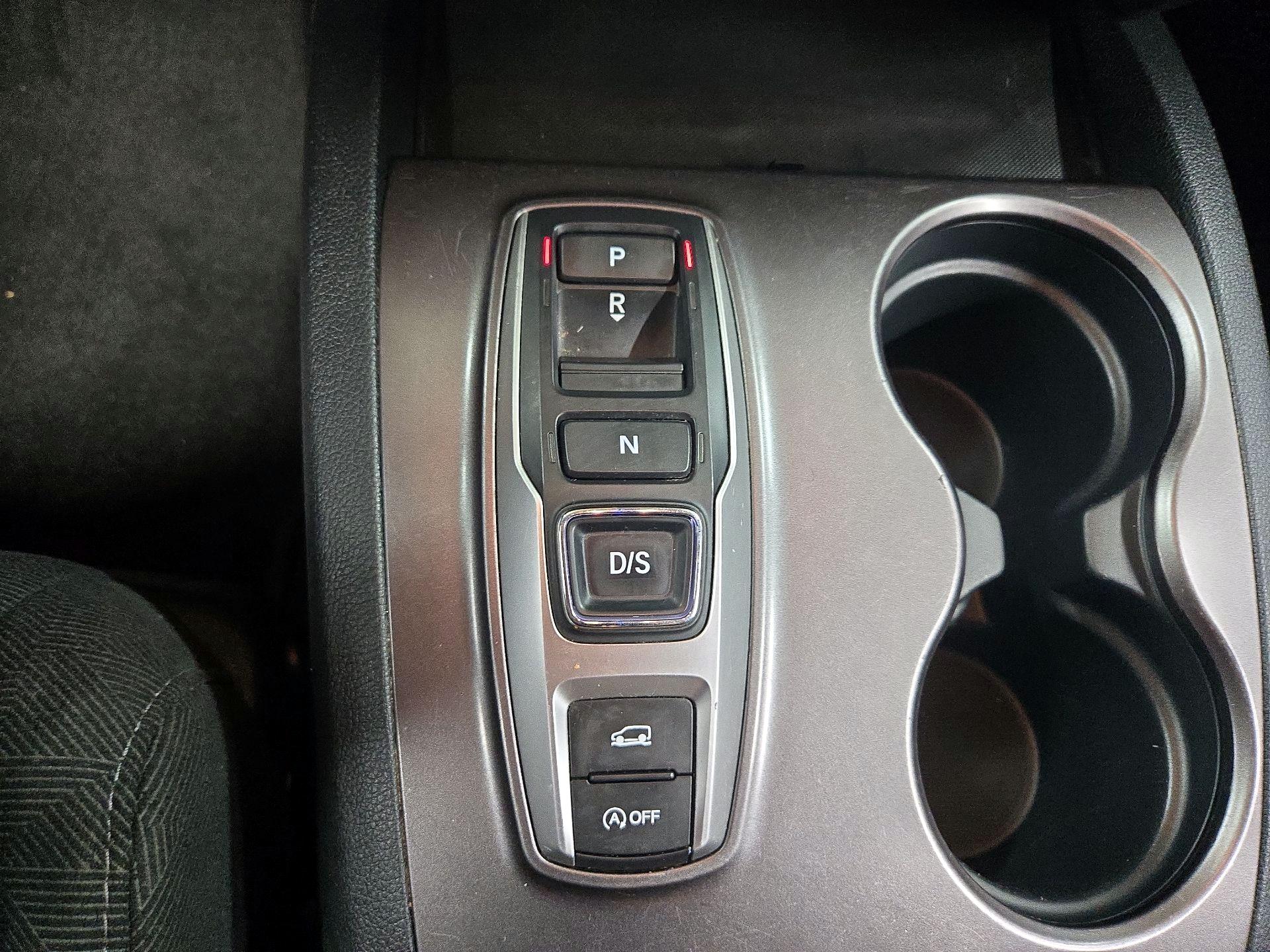 Thumbnail: 2022 Honda Pilot - 17