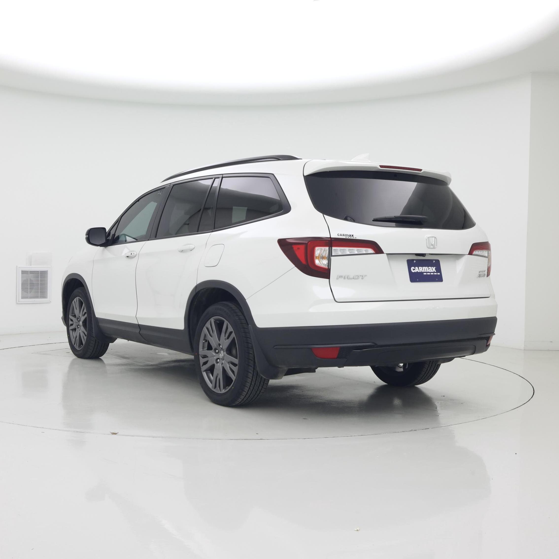 Thumbnail: 2022 Honda Pilot - 2