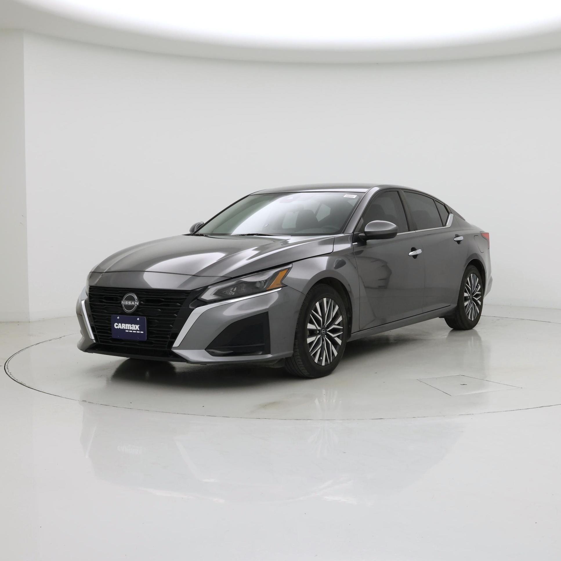 Thumbnail: 2023 Nissan Altima - 4