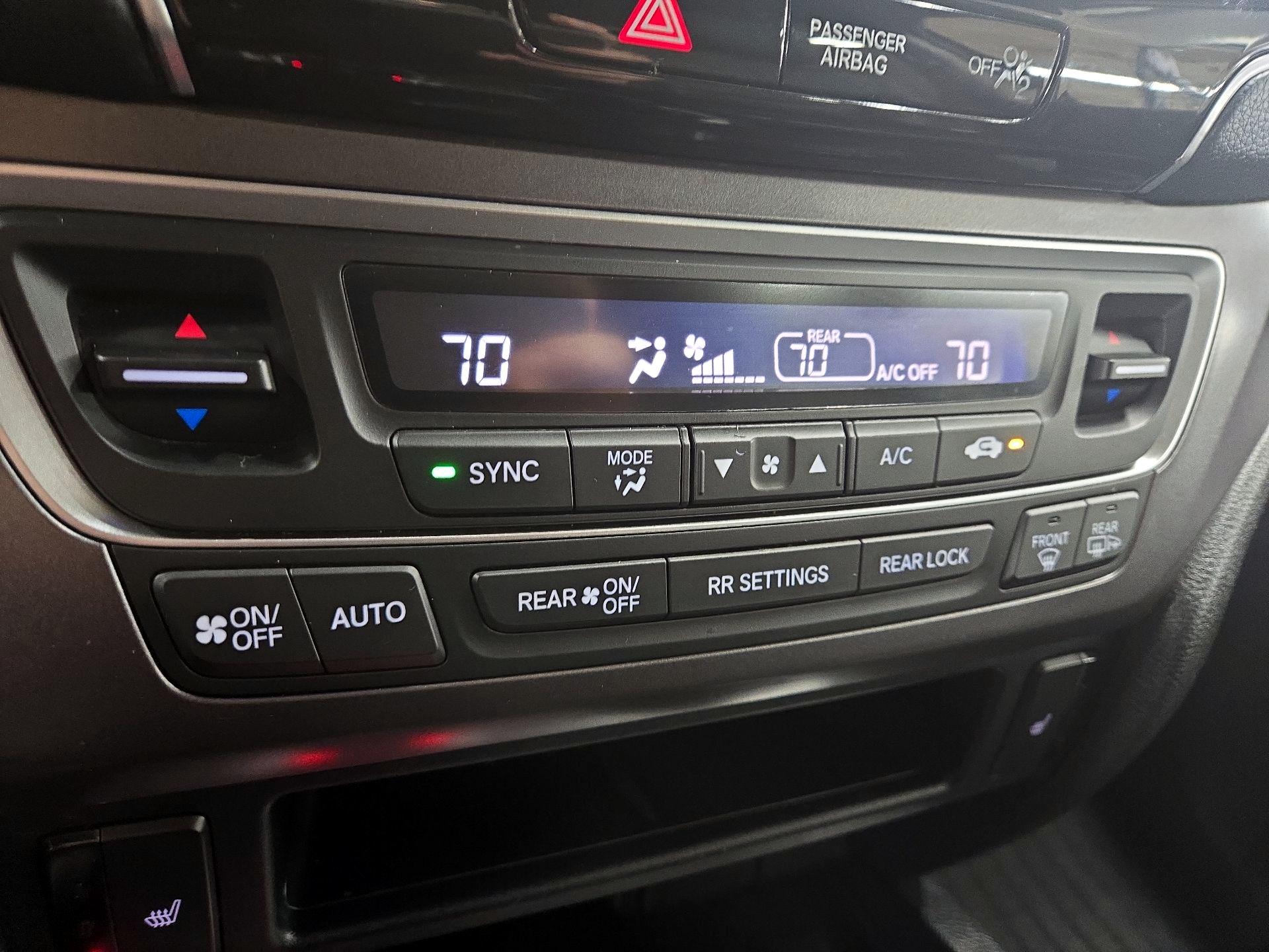 Thumbnail: 2022 Honda Pilot - 16