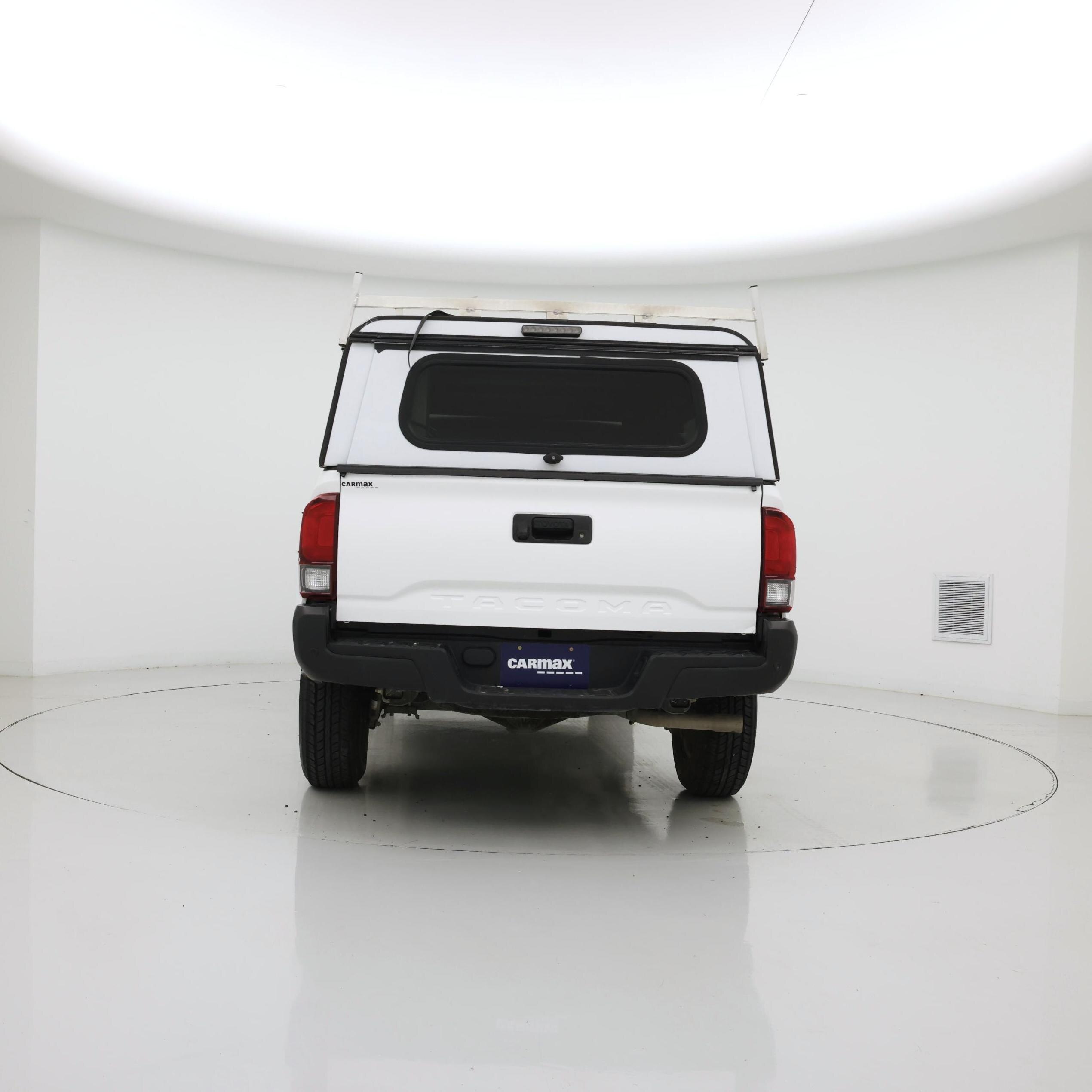 Thumbnail: 2022 Toyota Tacoma - 6