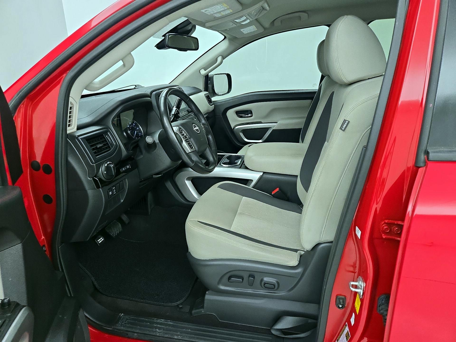 Thumbnail: 2023 Nissan Titan - 11