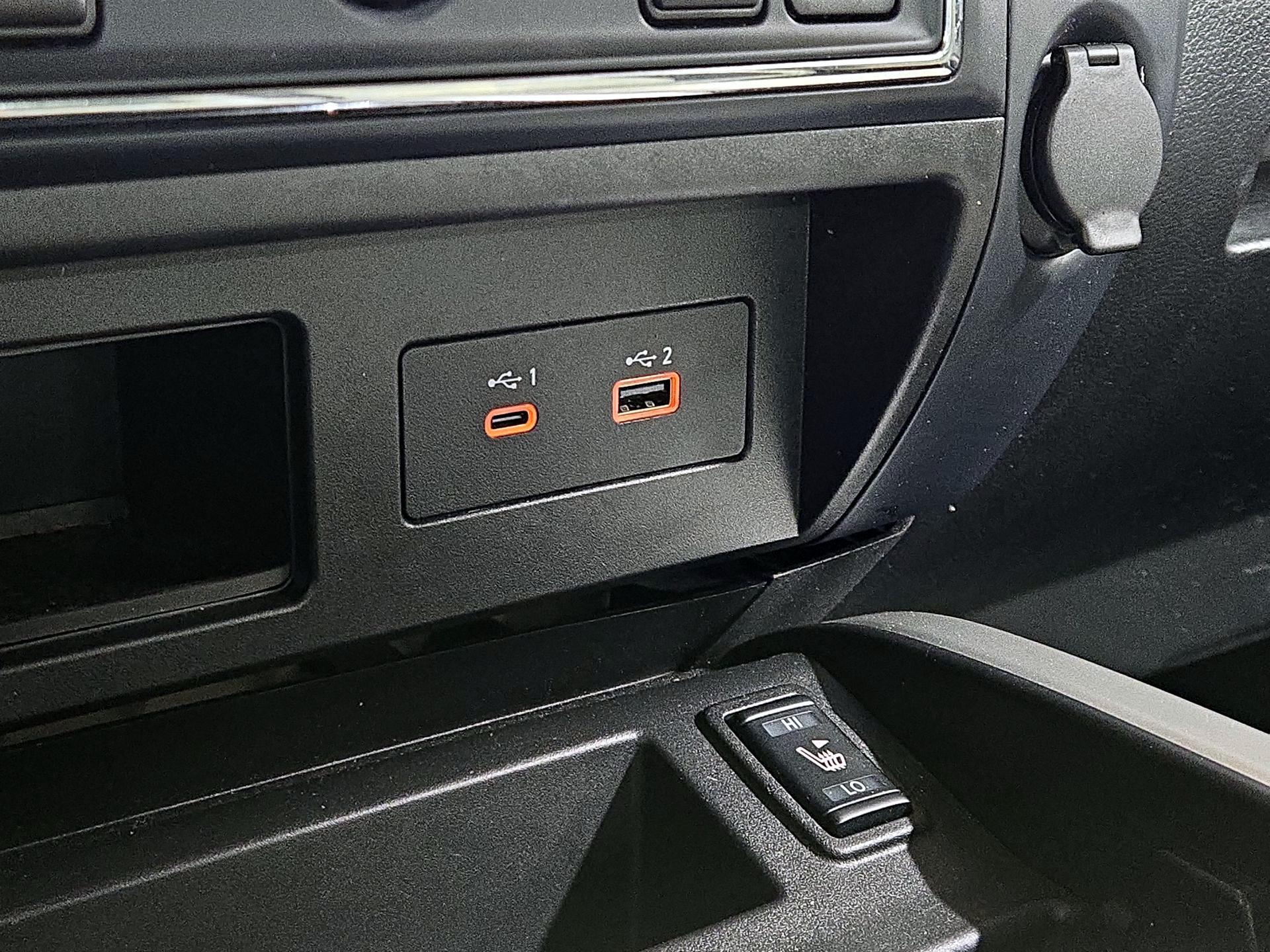 Thumbnail: 2023 Nissan Titan - 18