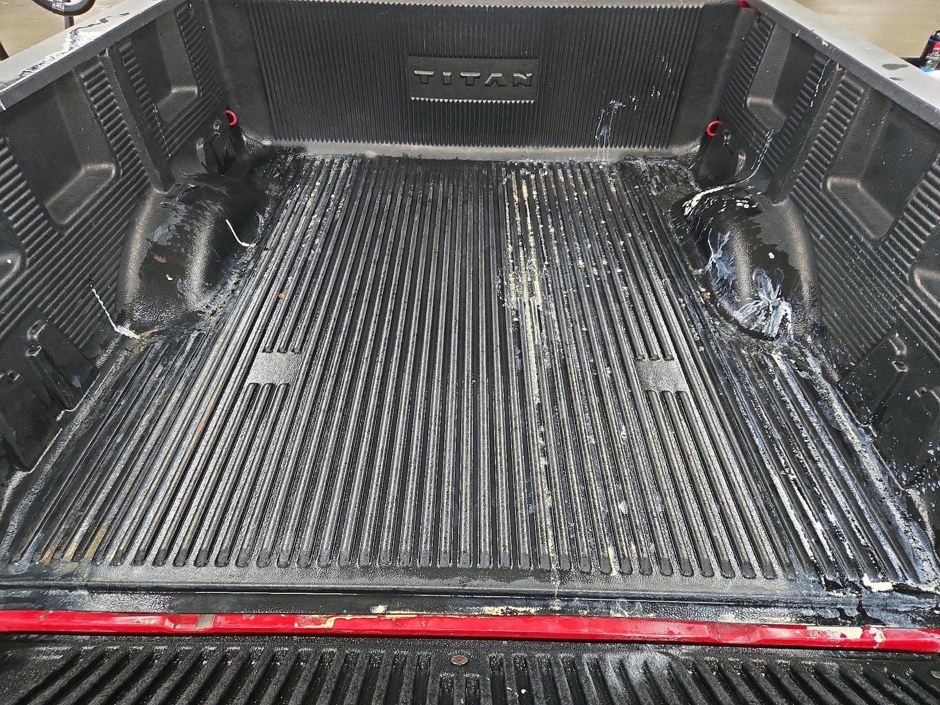 Thumbnail: 2023 Nissan Titan - 20