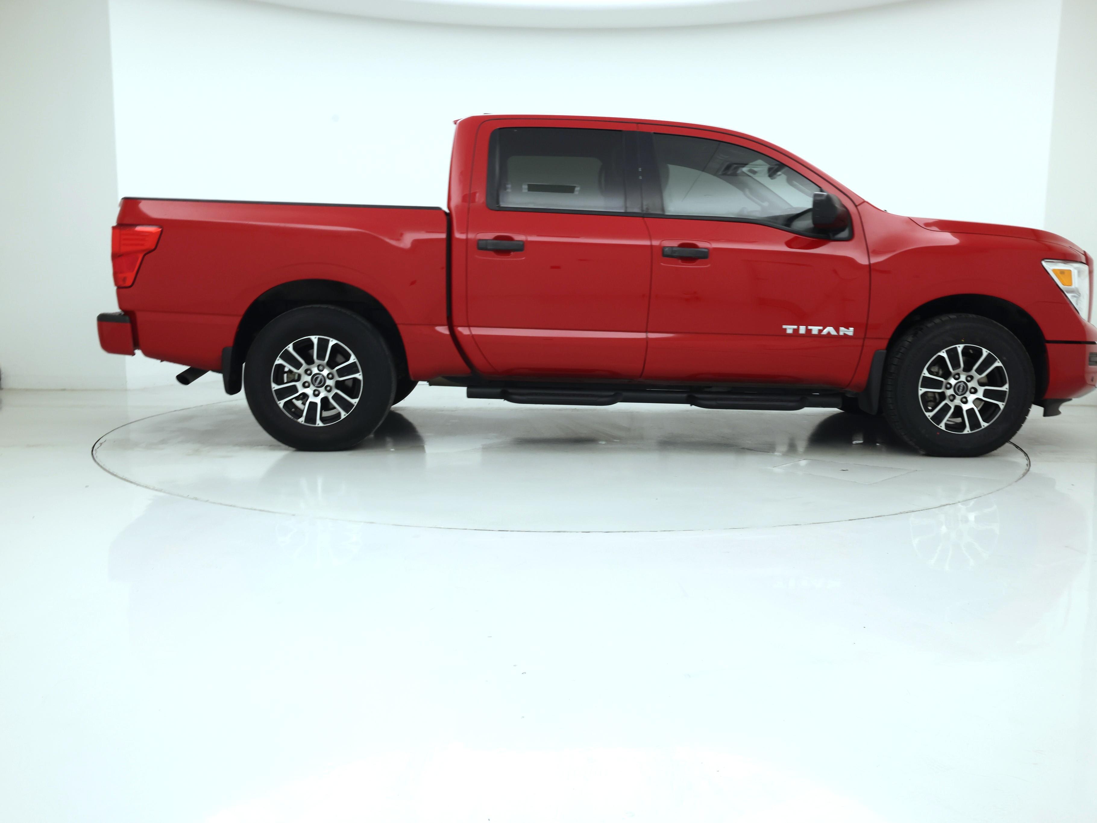 Thumbnail: 2023 Nissan Titan - 7