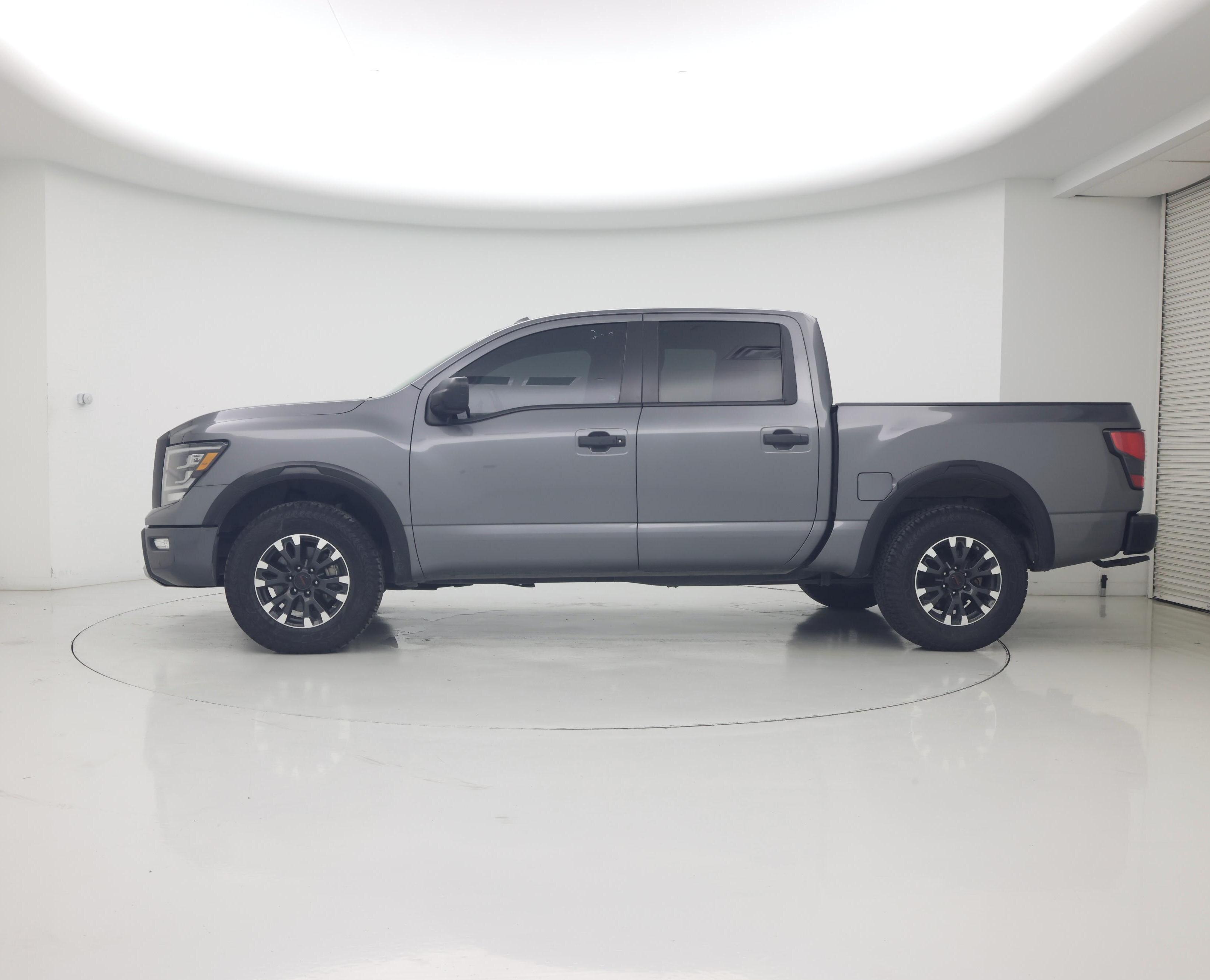Thumbnail: 2021 Nissan Titan - 3