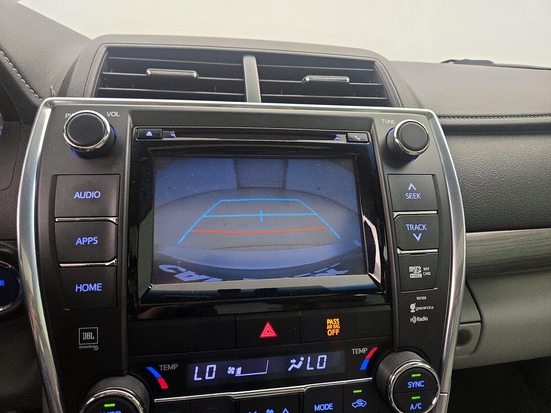 Thumbnail: 2015 Toyota Camry - 14