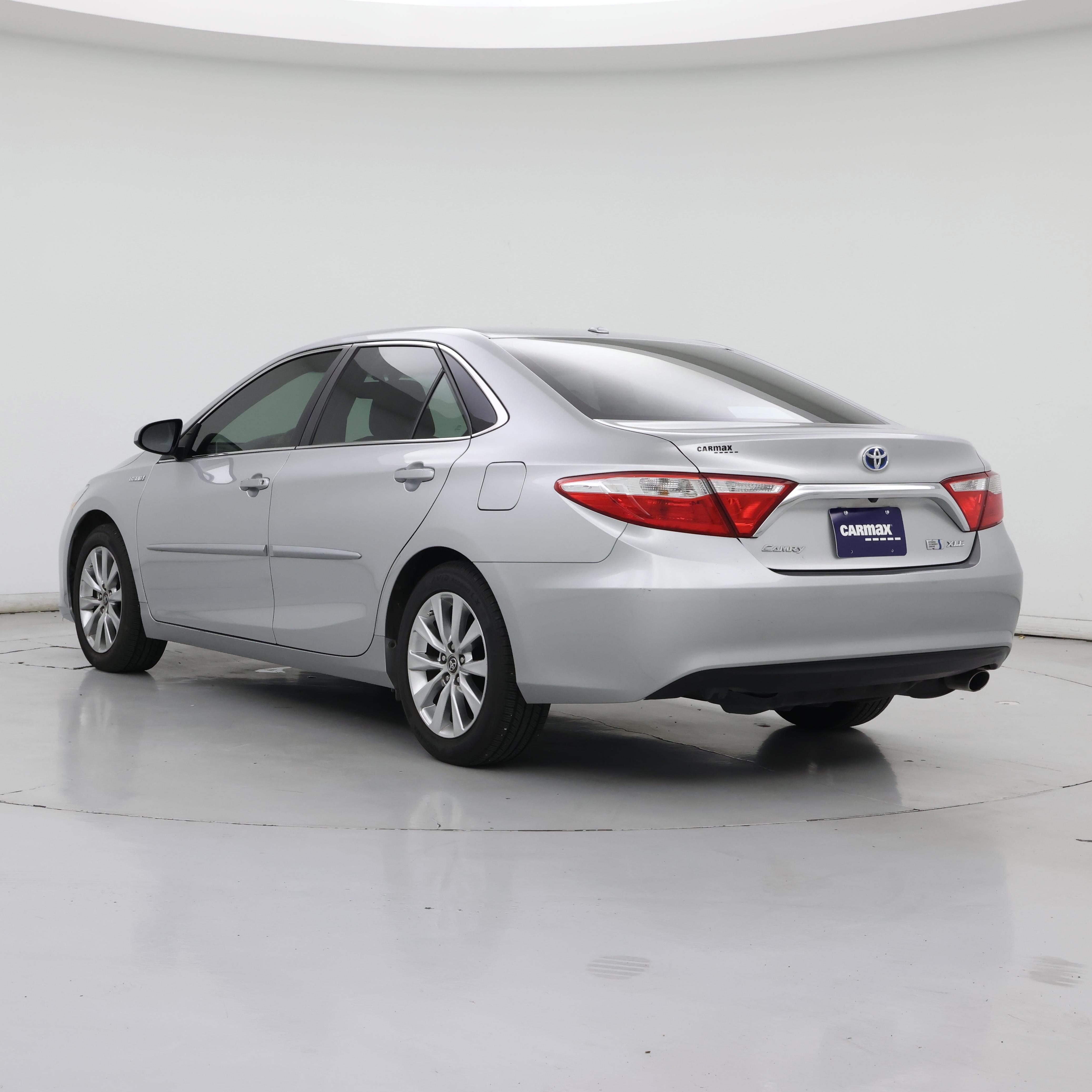 Thumbnail: 2015 Toyota Camry - 2