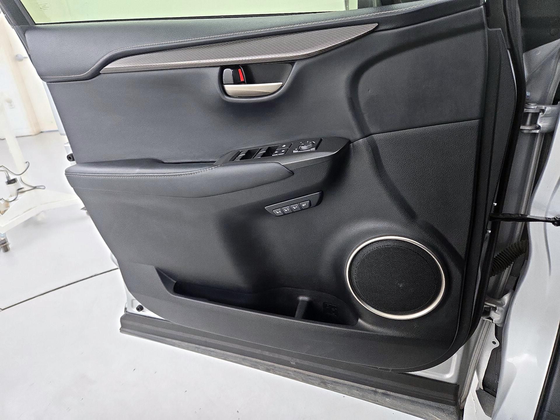 Thumbnail: 2016 Lexus NX - 12