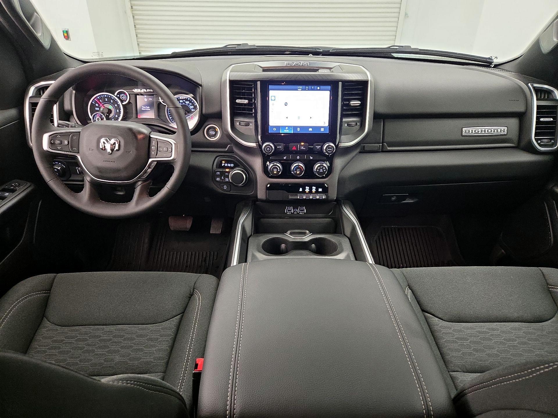 Thumbnail: 2025 RAM 1500 - 9