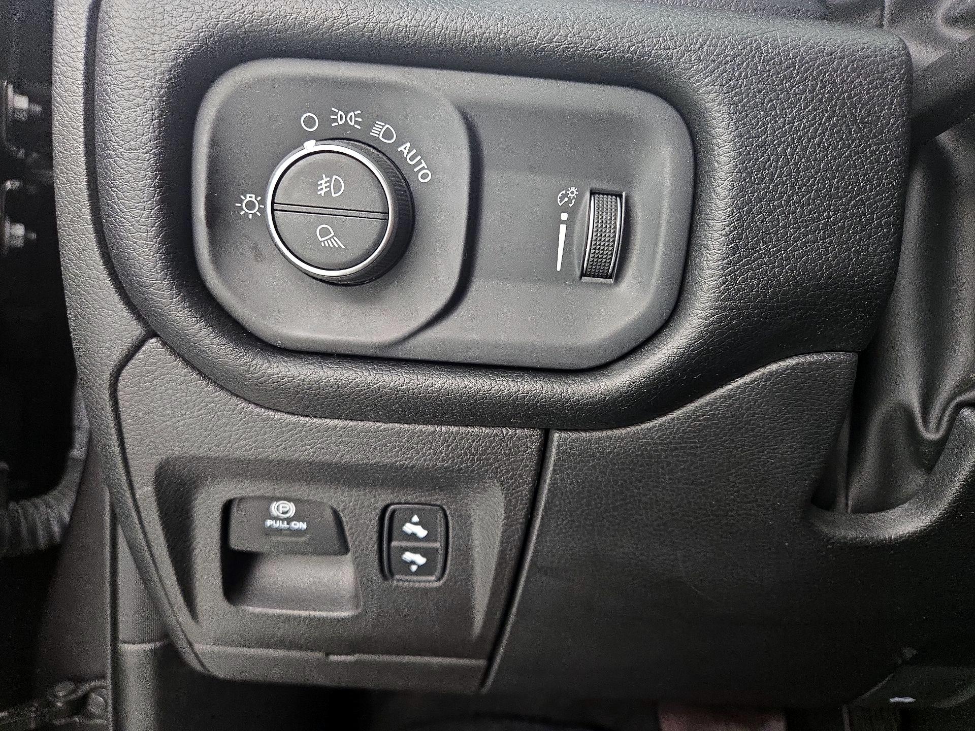 Thumbnail: 2022 RAM 1500 - 13