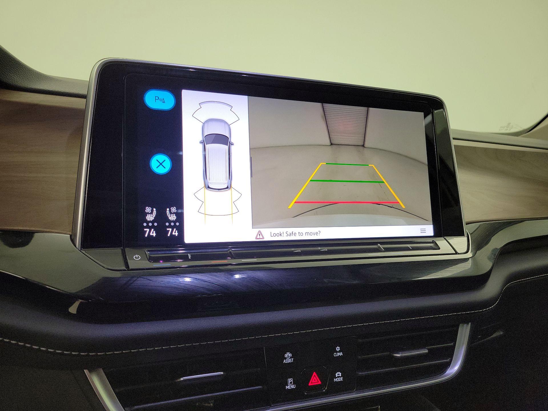 Thumbnail: 2024 Volkswagen Atlas - 14